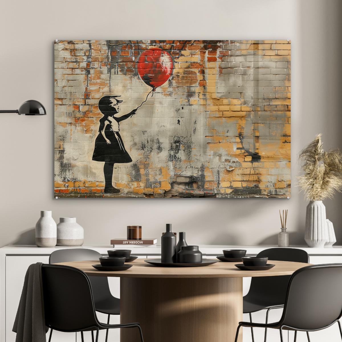 ACRYLGLASBILD Graffiti - Banksy - Mädchen - Straßenkunst Room Decor 90x60 cm - Sandfarben, Glas (90/60cm) - MuchoWow