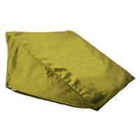 KEILKISSENHÜLLE Samt&Sonders mai-grün 62/49/30 cm - Olivgrün/Grün, Textil (49/62cm) - beties Heimtextil