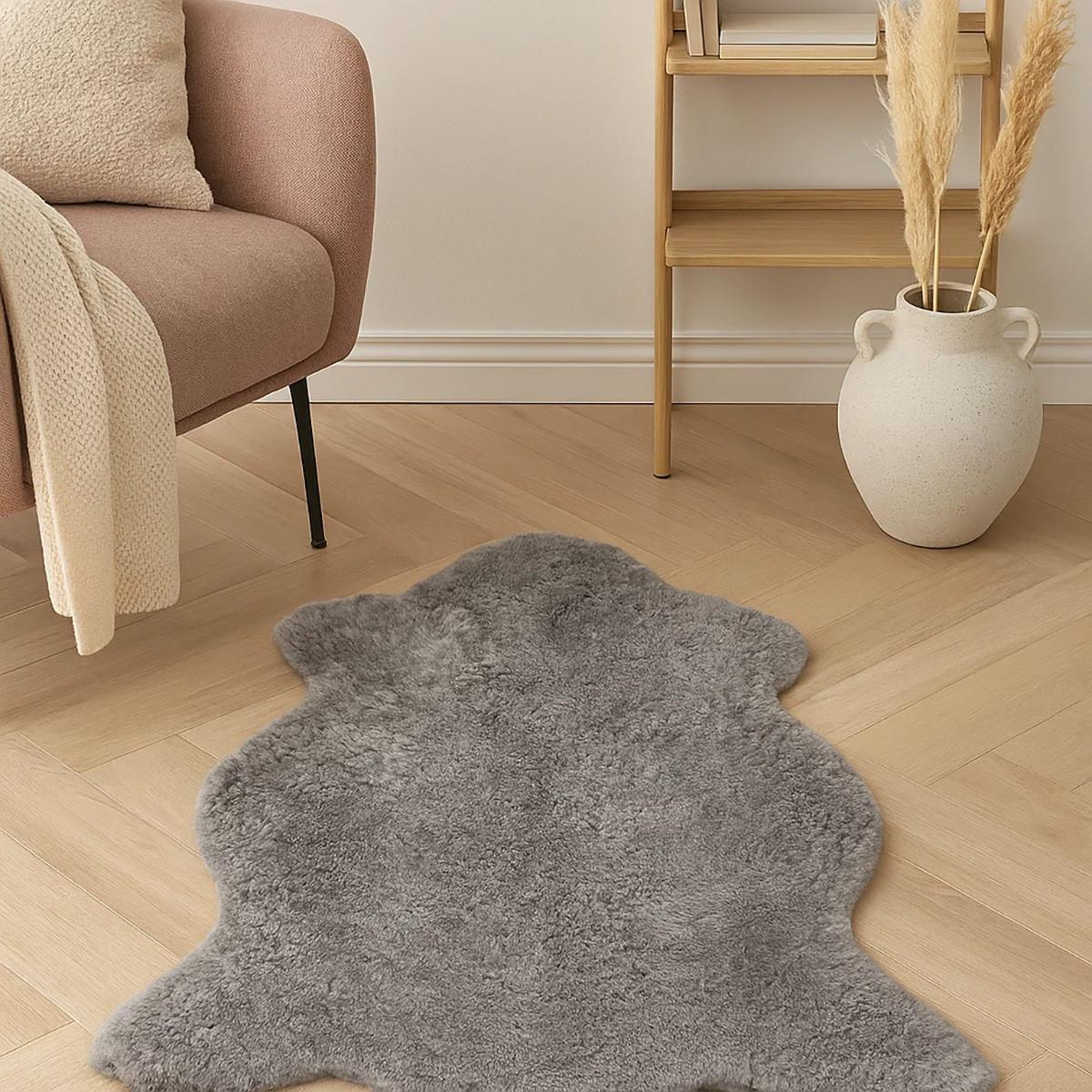 SCHAFFELL Gotland Kurzlockig Grau, ca. 130 cm - Grau, Fell (80/130cm) - Provellus