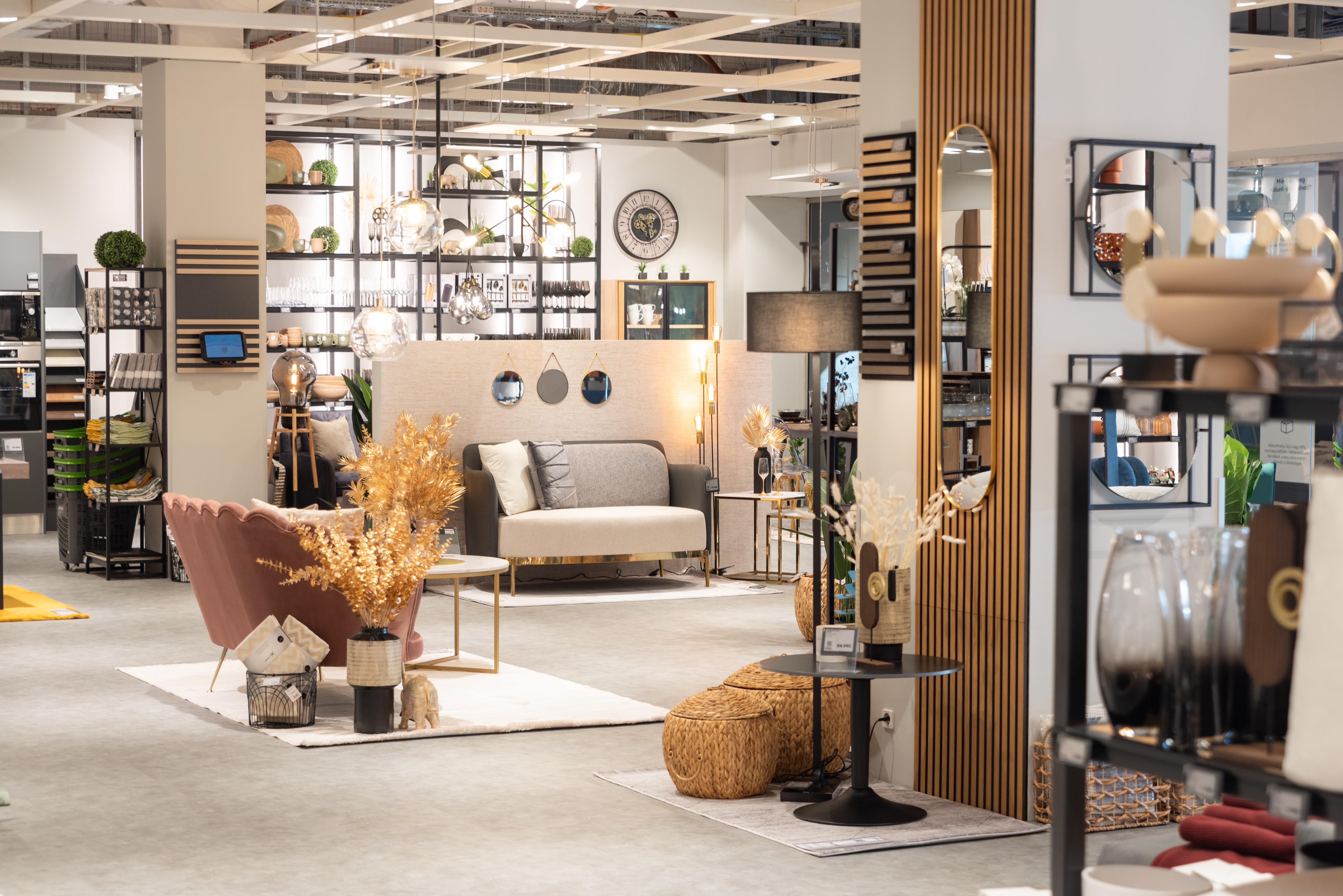 mömax Trendshop látványkép