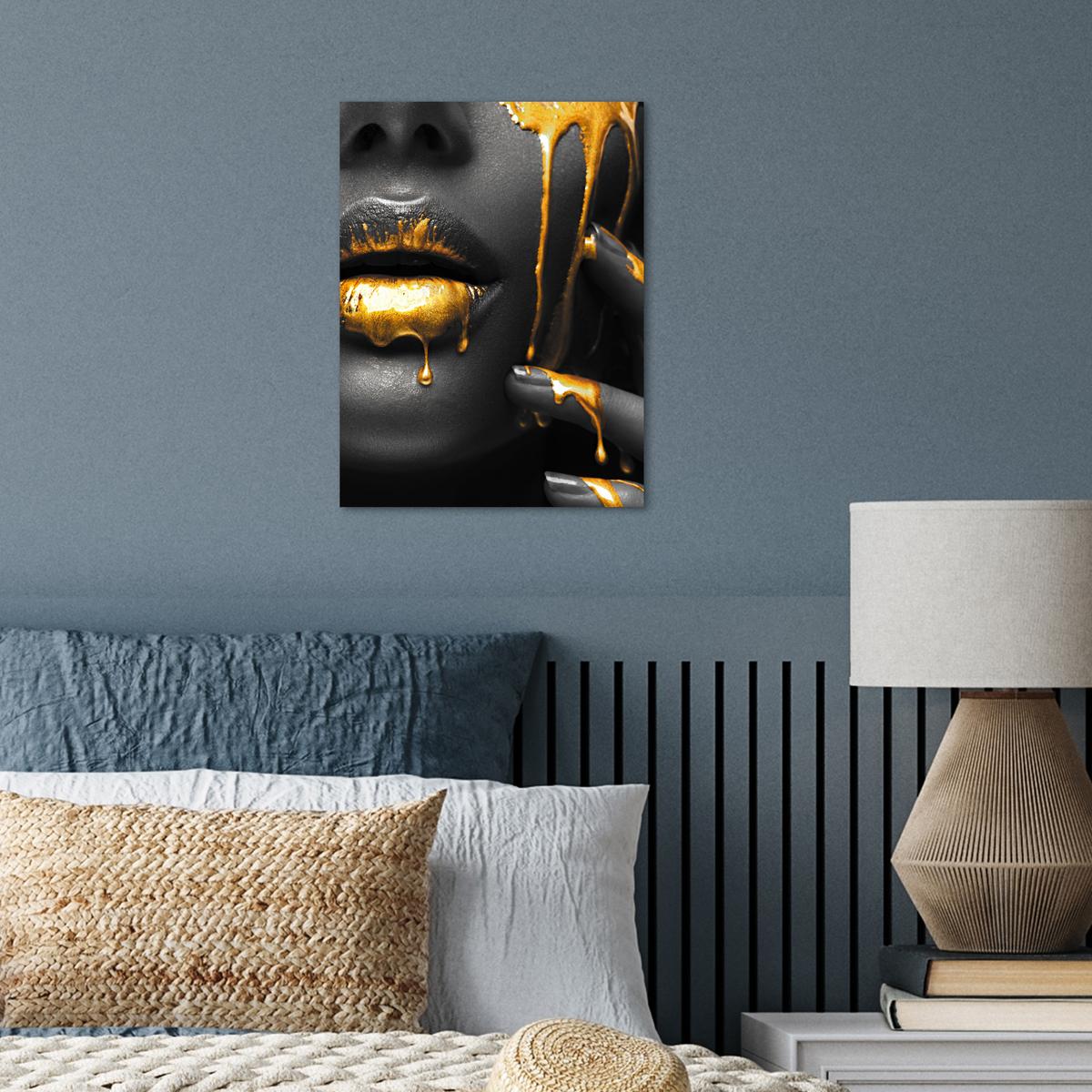 POSTER Frau - Schwarz - Gold - Gesicht - Lippen Wandbilder 30x40 cm - Goldfarben, Papier (30/40/0.1cm) - MuchoWow