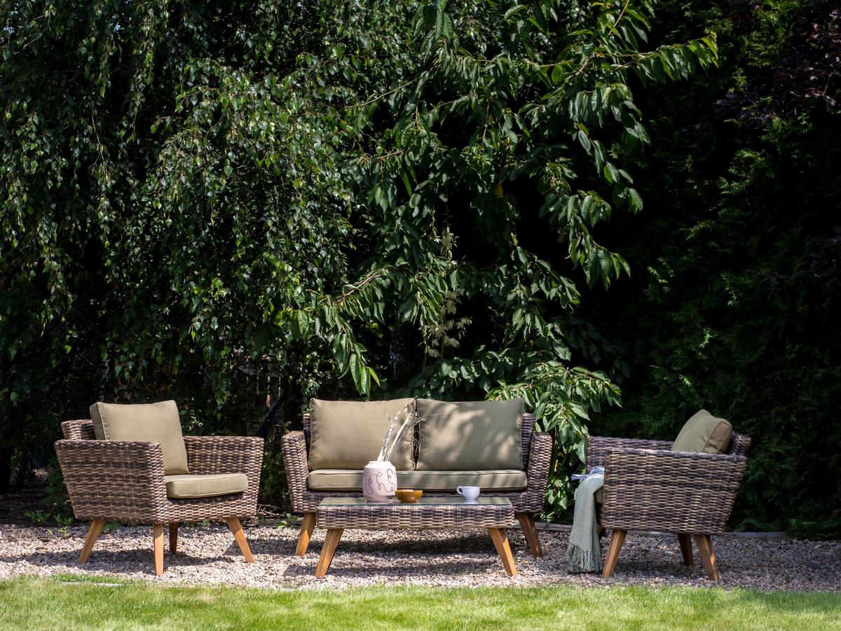 4-SITZER LOUNGE PE Rattan Olivgrün Vittoria - Hellbraun/Naturfarben, Kunststoff (70/70/135cm) - Beliani