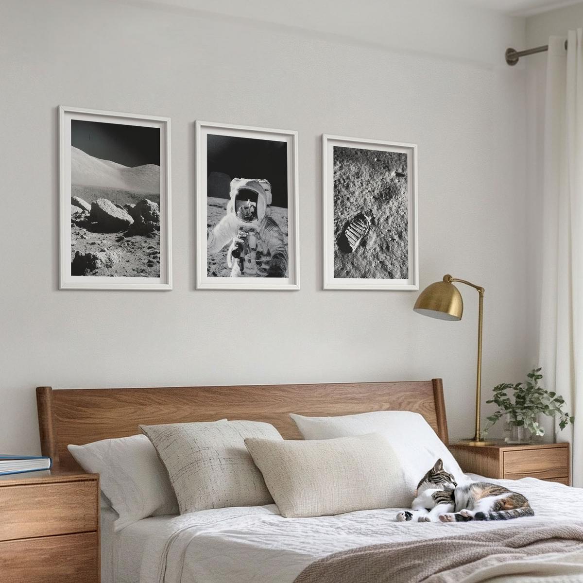 BILDER SET 3er Set - 40x60 cm Weißer Rahmen - NASA-Fotos vom Mond Astronaut - Weiß, Kunststoff (40/60cm) - TULUP