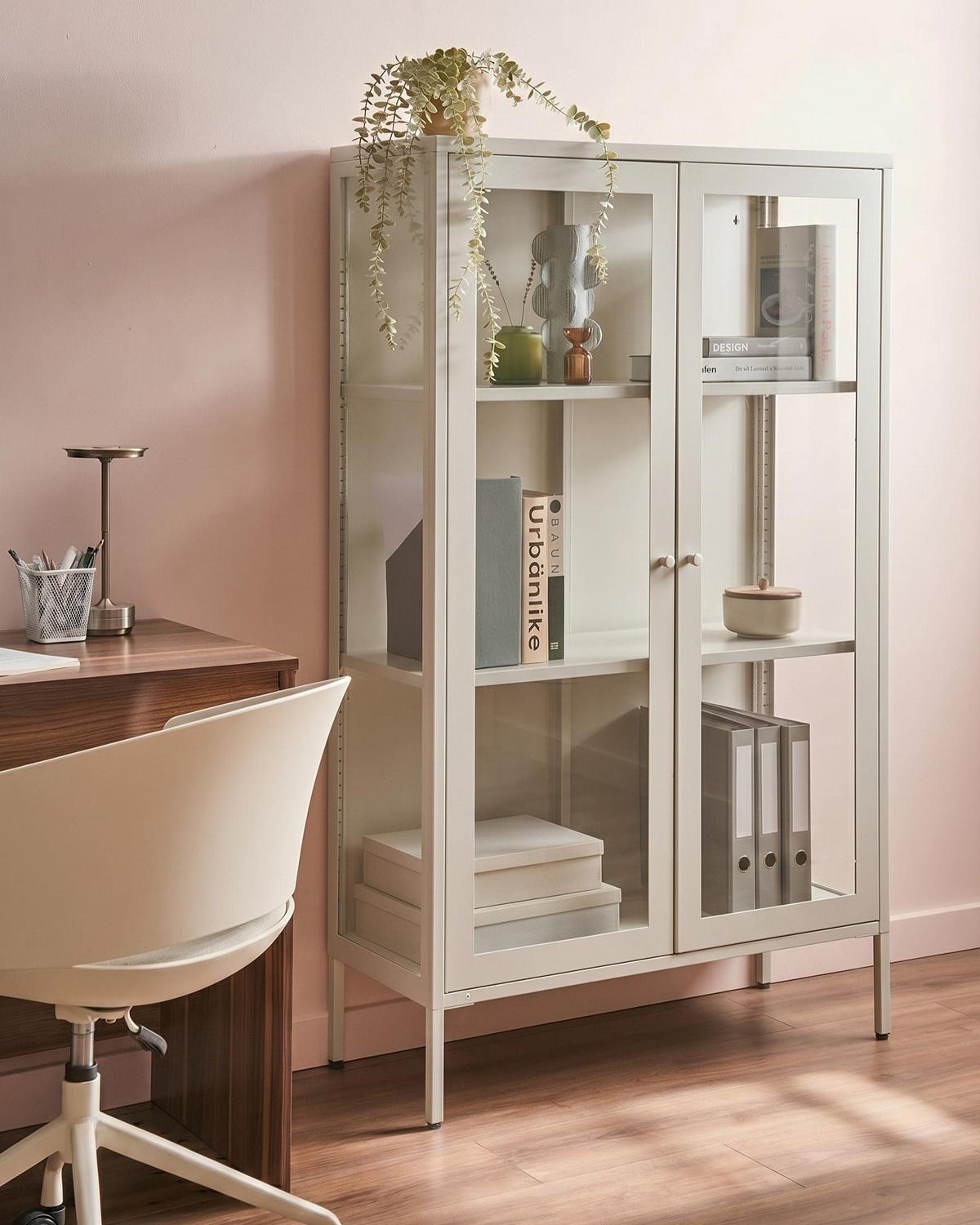 VITRINE mit Glastüren Metall 90 cm Hellbeige Nash - Beige, Metall (90/150/35cm) - Beliani