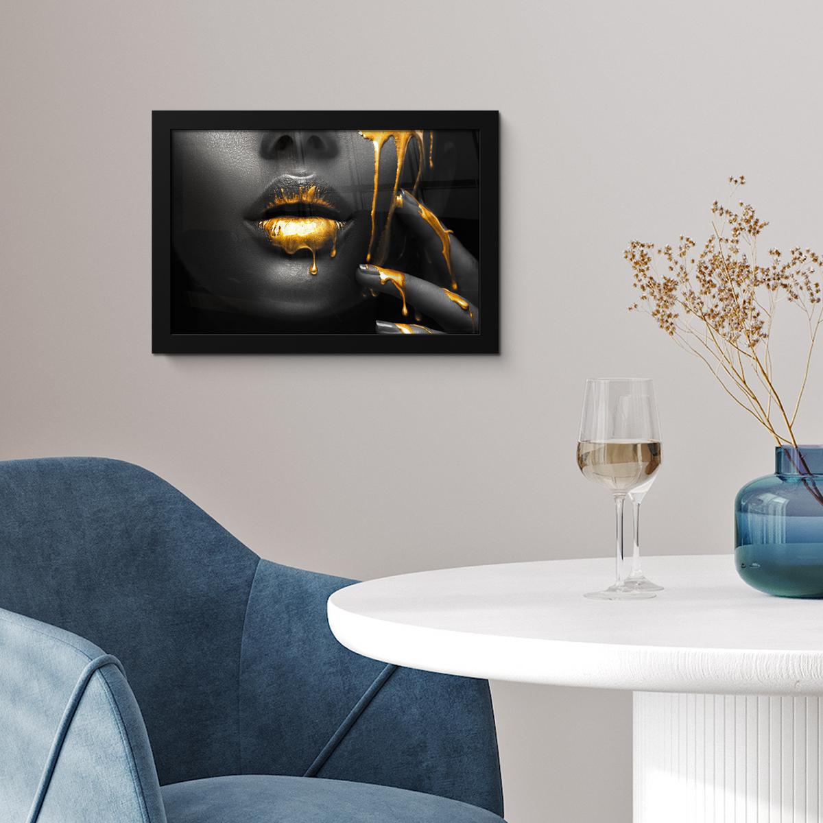 POSTER MIT RAHMENGERAHMTES BILD Frau - Schwarz - Gold - Gesicht - Lippen 30x20 cm - Goldfarben, Papier (30/20cm) - MuchoWow