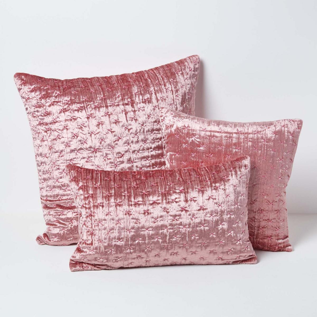 KISSENHÜLLE Pannesamt bestickt 40/40 cm - Altrosa, Textil (40/40cm) - Homescapes
