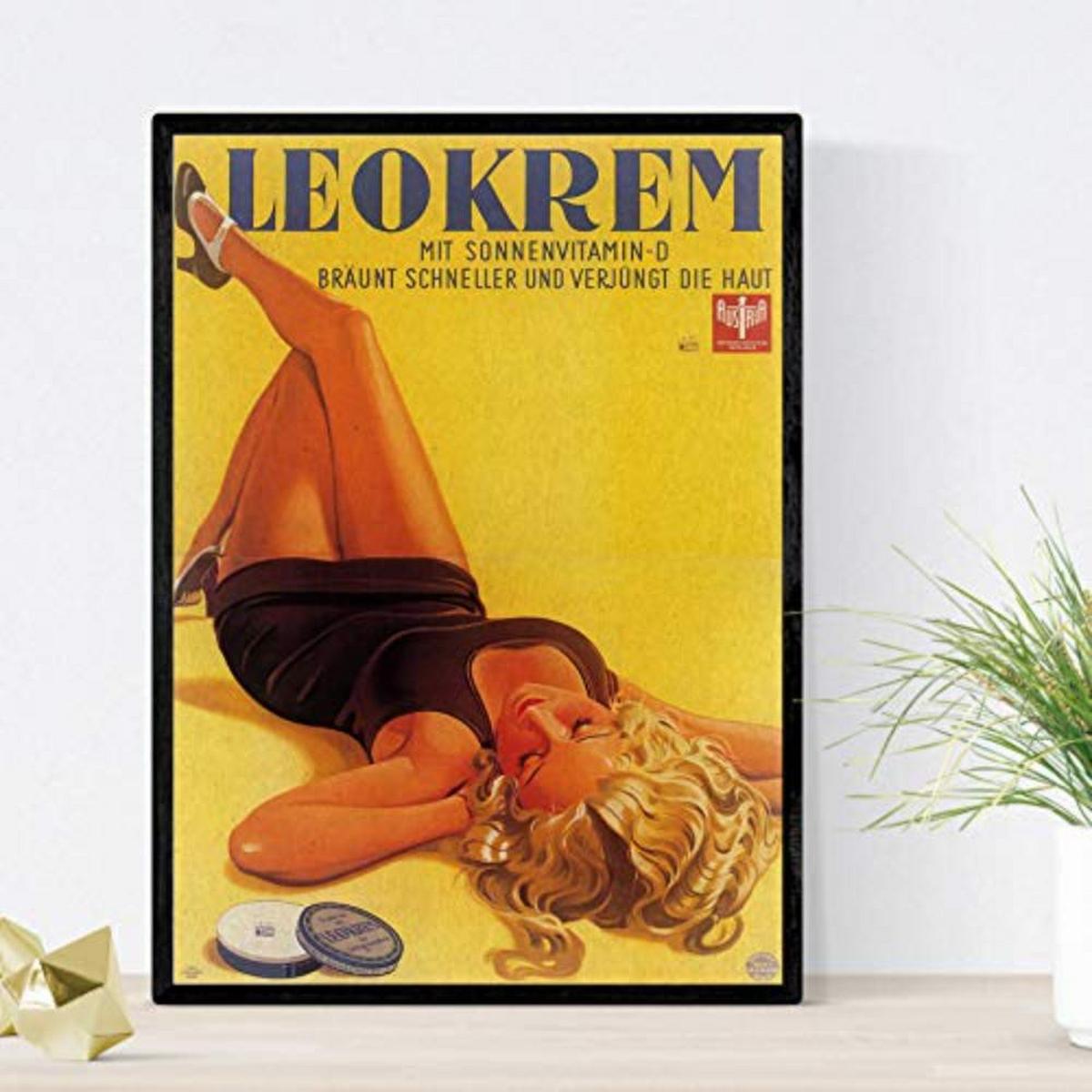 POSTER Set mit 4 Jahrgang Anzeigen mit Frauen A4 Schwarzer Rahmen - Schwarz, Papier (29.7/3cm) - Nacnic