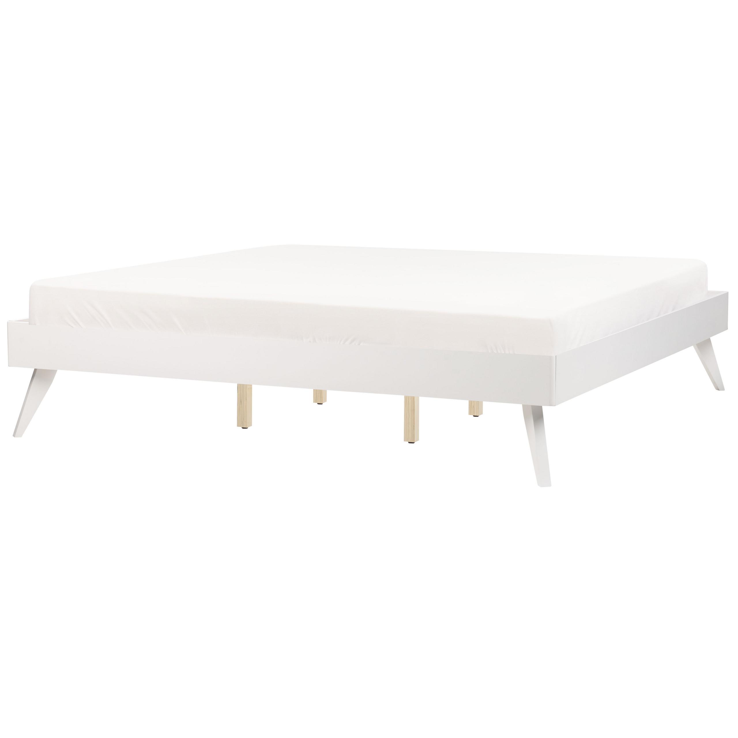 BETT mit Lattenrost 180x200 cm Weiß Berric - Weiß, Holzwerkstoff (180/200cm) - Beliani