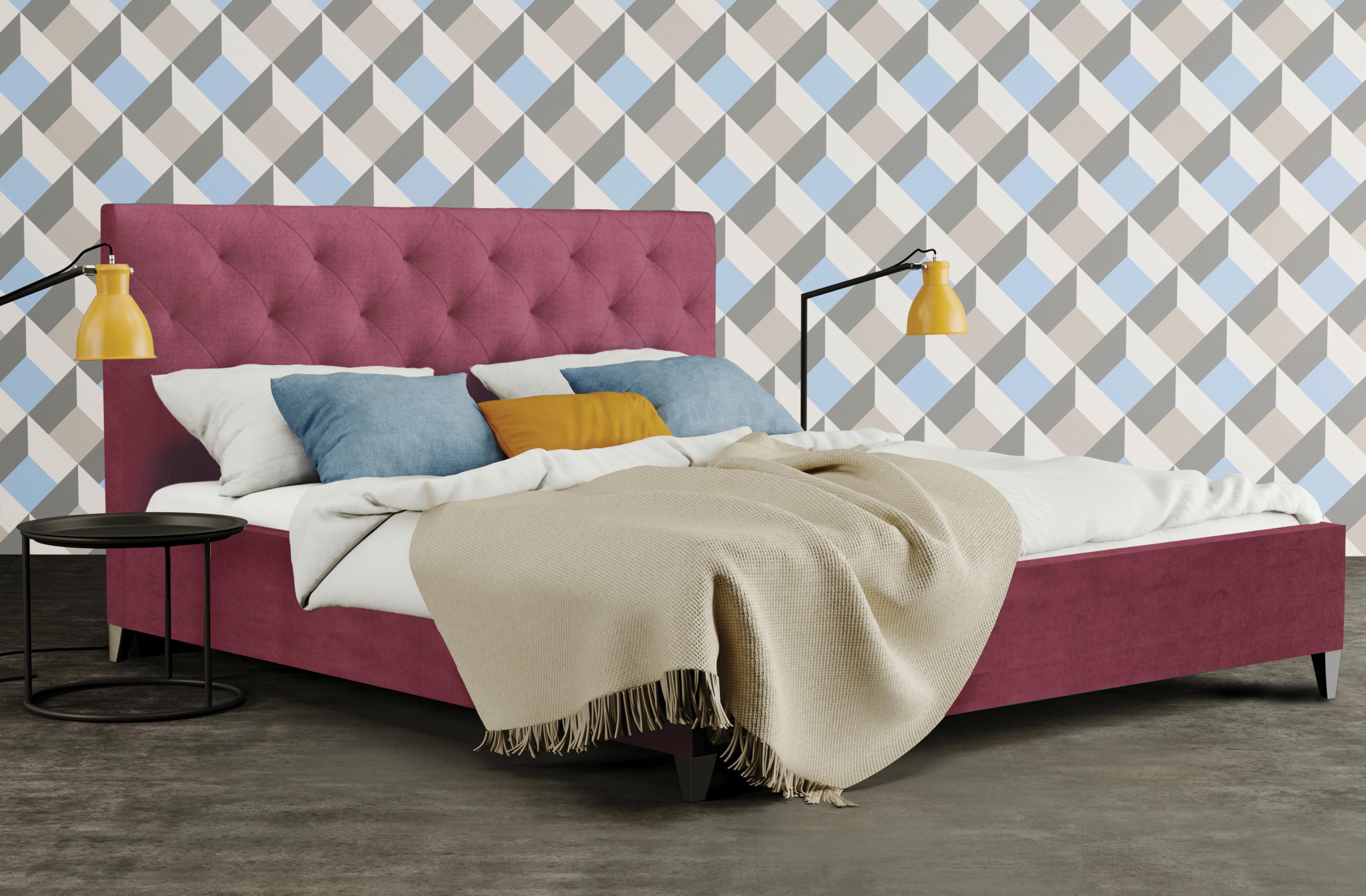 Bordowe łóżko małżeńskie