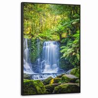 LEINWAND Bilder mit Rahmen - Dschungel - Wasserfall - Australien - Pflanzen - Natur - 80x120 - Dunkelgrün, Textil (80/120cm) - MuchoWow