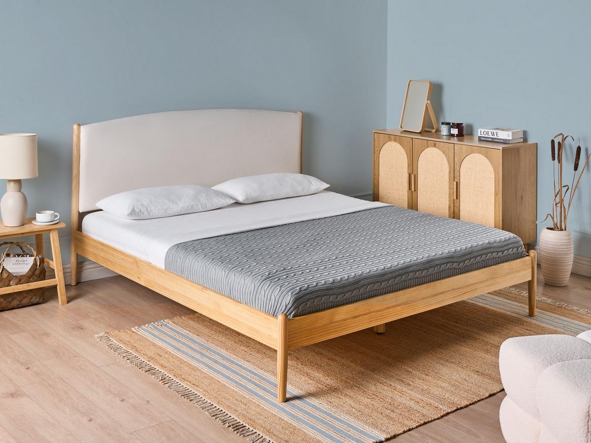BETT mit Lattenrost 180/200 cm Hellbraun Clairac - Hellbraun, Holz (180/200cm) - Beliani