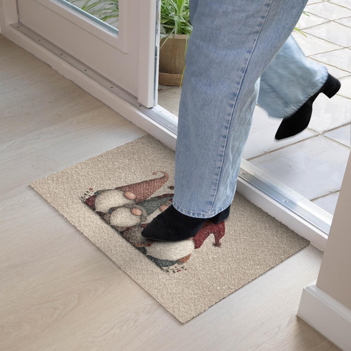 FUSSMATTE Wichtel - Weihnachten - Schnee - Zipfelmützen Türmatte 60x40 cm - Beige, Kunststoff (60/0.4cm) - MuchoWow