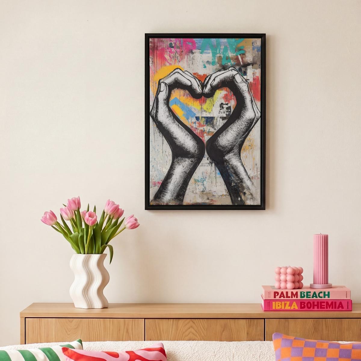 LEINWAND Bilder mit Rahmen - Hände - Herz - Straßenkunst - Graffiti - 20x30 - Multicolor, Textil (20/30cm) - MuchoWow