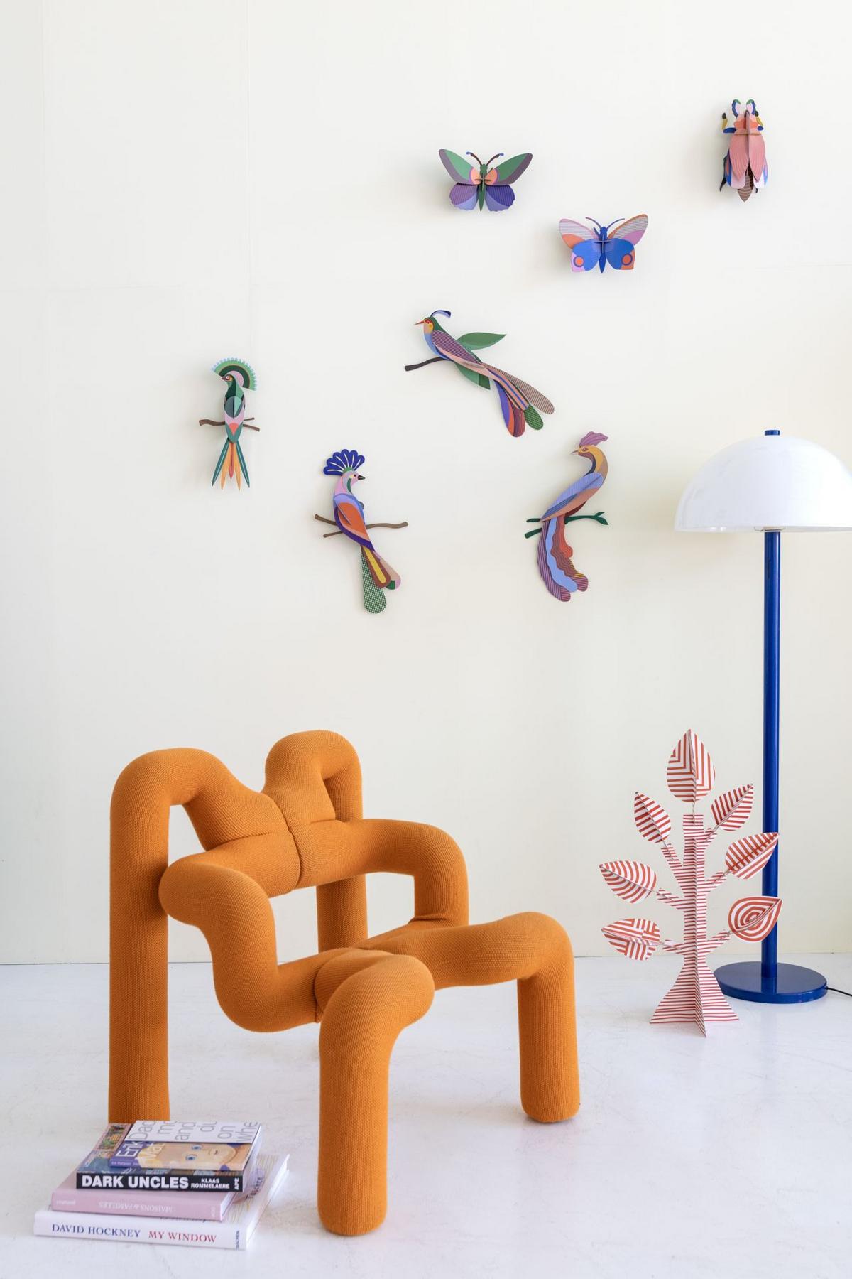 WANDDEKO Tropenvogel Maya 5.7/47.3 cm - Multicolor, Wellpappe (5.7/47.3/28cm) - Studio Roof