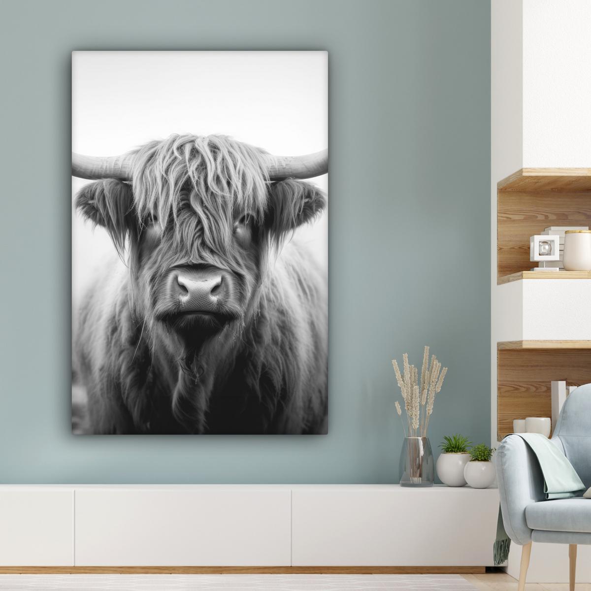 LEINWANDBILD Schottischer Highlander - Nebel - Schwarz - Weiß Deko XXL 80x120 cm - Grau, Textil (80/120cm) - MuchoWow