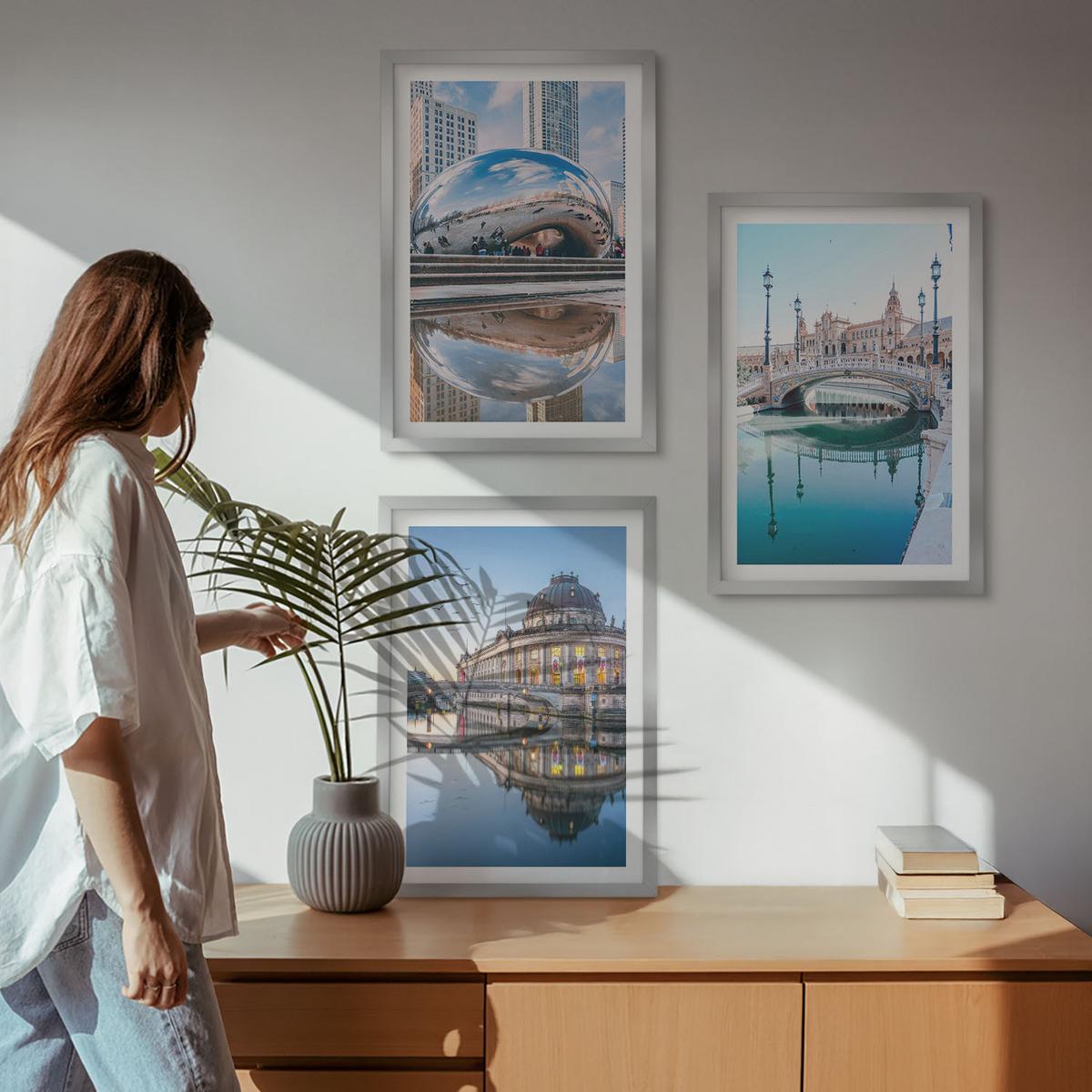 BILDER SET 3er Set - 40x60 cm Silberner Rahmen - Architektur von Städten am Wasser - Silberfarben, Kunststoff (40/60cm) - TULUP