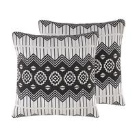 DEKOKISSEN 2er-Set Schwarz-Weiß 45/45 cm Cardak - Schwarz, Naturmaterialen/Textil (45/45cm) - Beliani