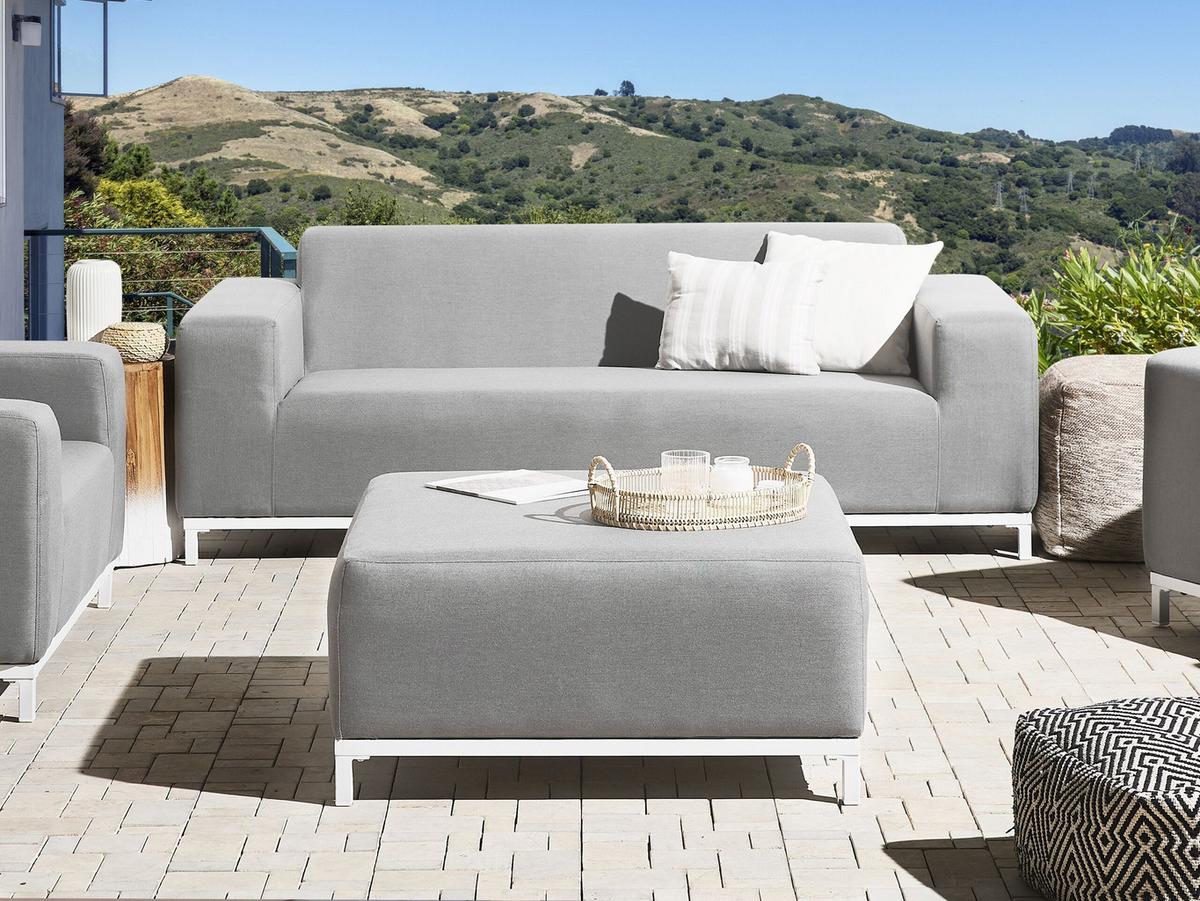 GARTENSOFA 3-Sitzer Polsterbezug hellgrau/weißes Gestell Rovigo - Weiß/Grau, Textil (185/67/84cm) - Beliani