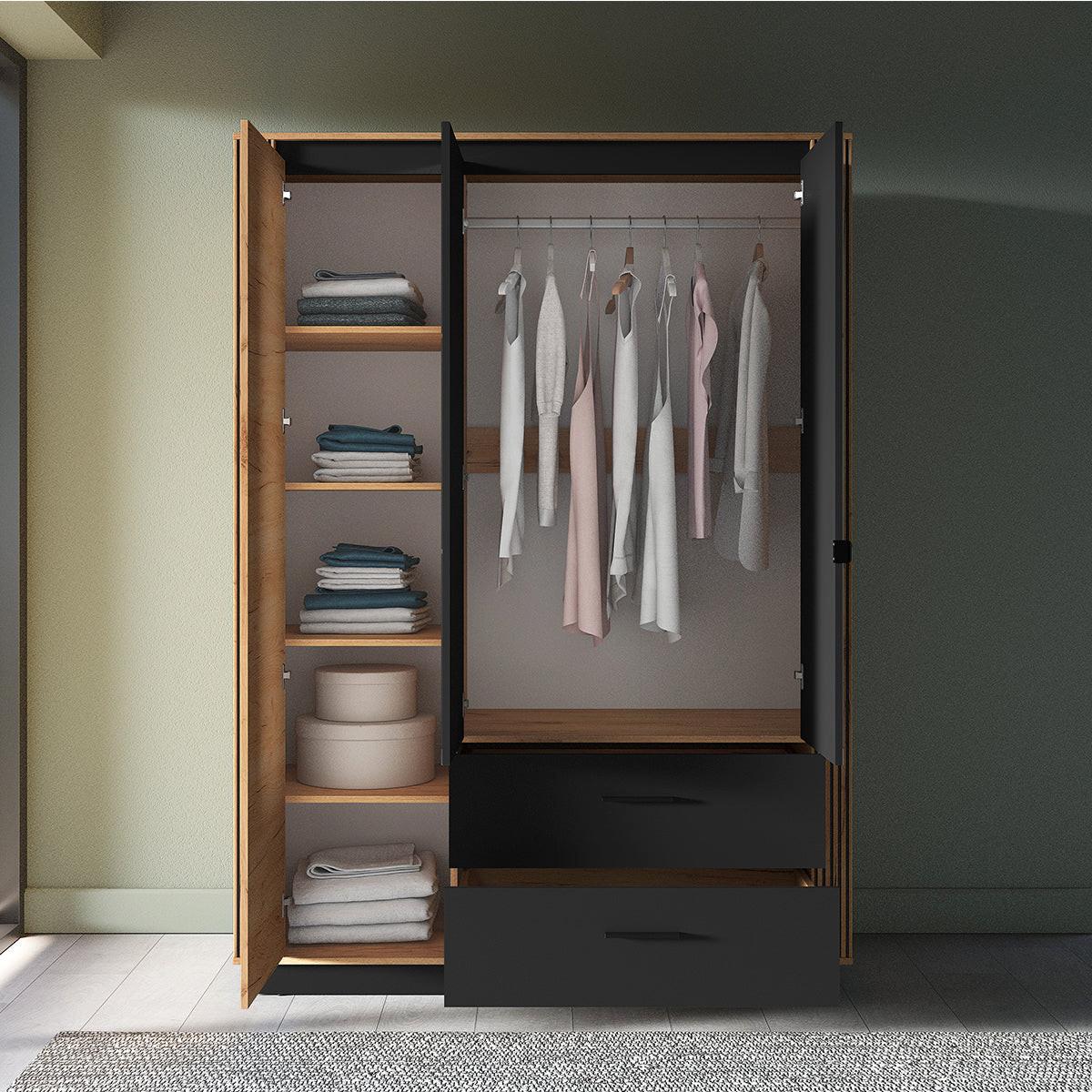 SCHRANK 3 Türen Solal Holz - Braun, Holzwerkstoff (150/210/58cm) - Petits-meubles