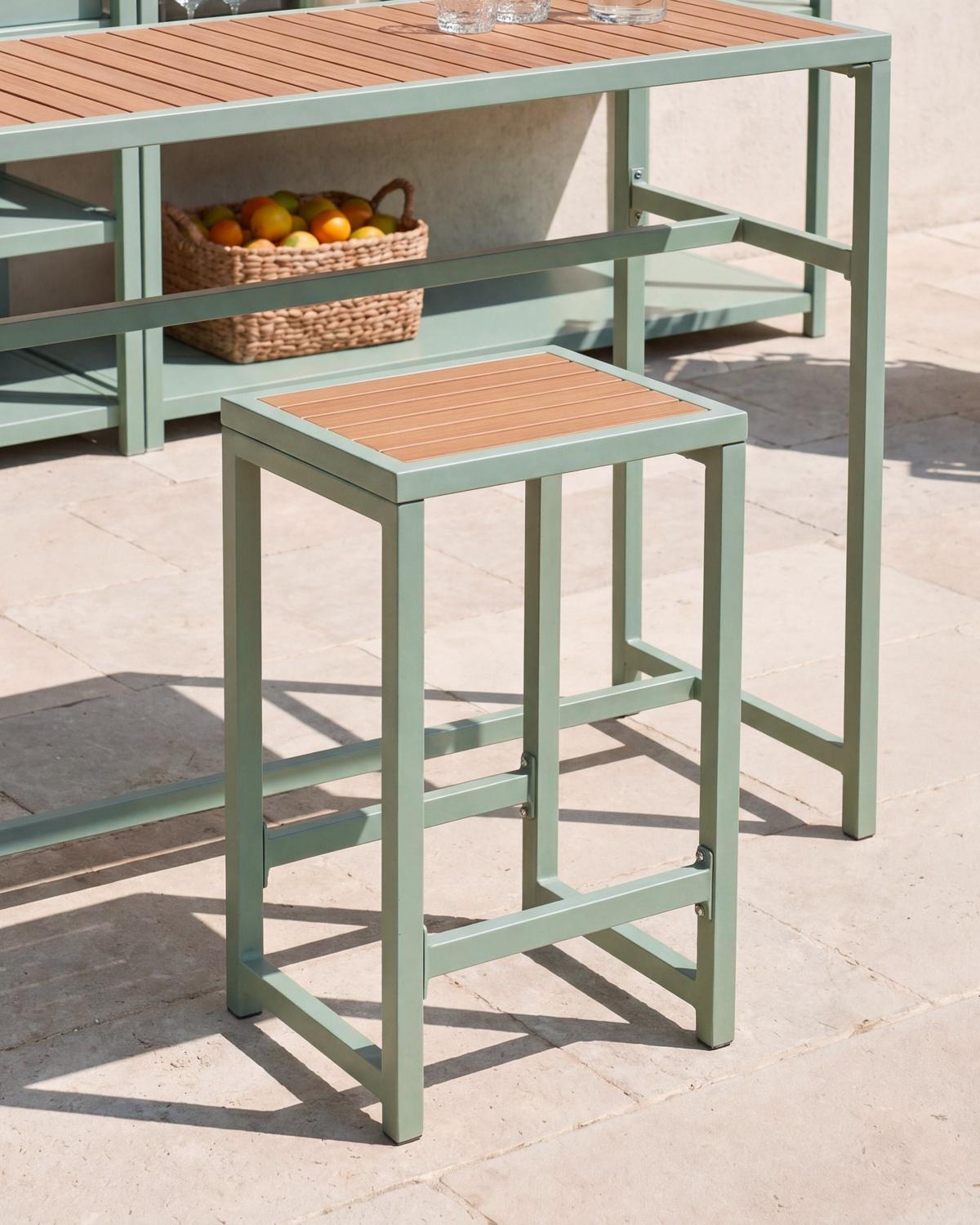 GARTEN-BARSTUHL AVETRANA Metall Hellgrün - Hellgrün, Metall (44/61/40cm) - Beliani