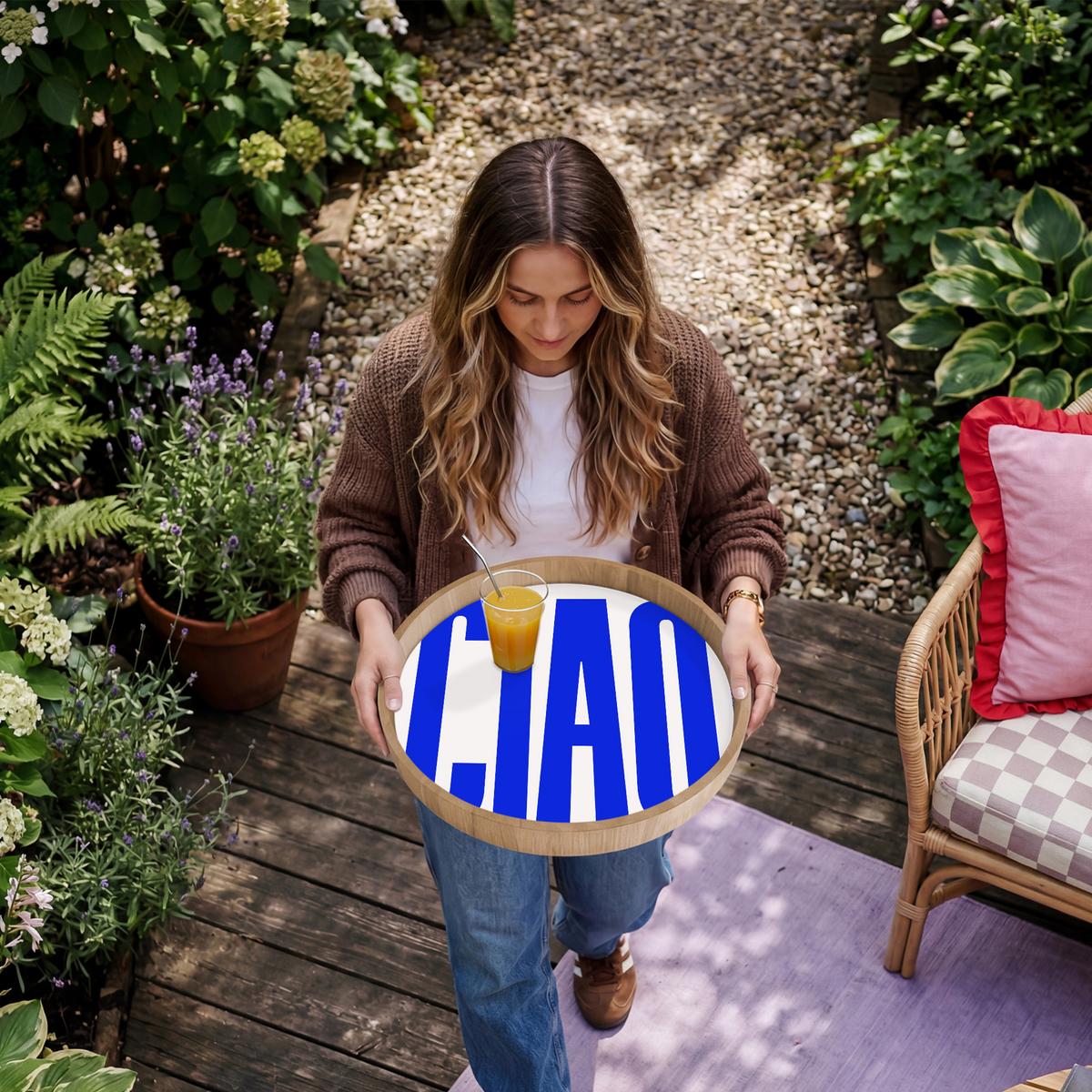 TABLETT Ciao - Großbuchstaben - Blau - Minimalistisch 50x50 cm - Blau, Holz (50/5/5cm) - OnlyWow
