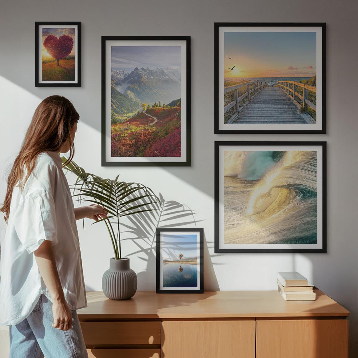 BILDER SET 5er Set - 50x50 cm & 20x30 cm & 40x60 cm Schwarzer Rahmen - Landschaften Berge Wellen Baum Herz Pier - Schwarz, Kunststoff (40/60cm) - TULUP