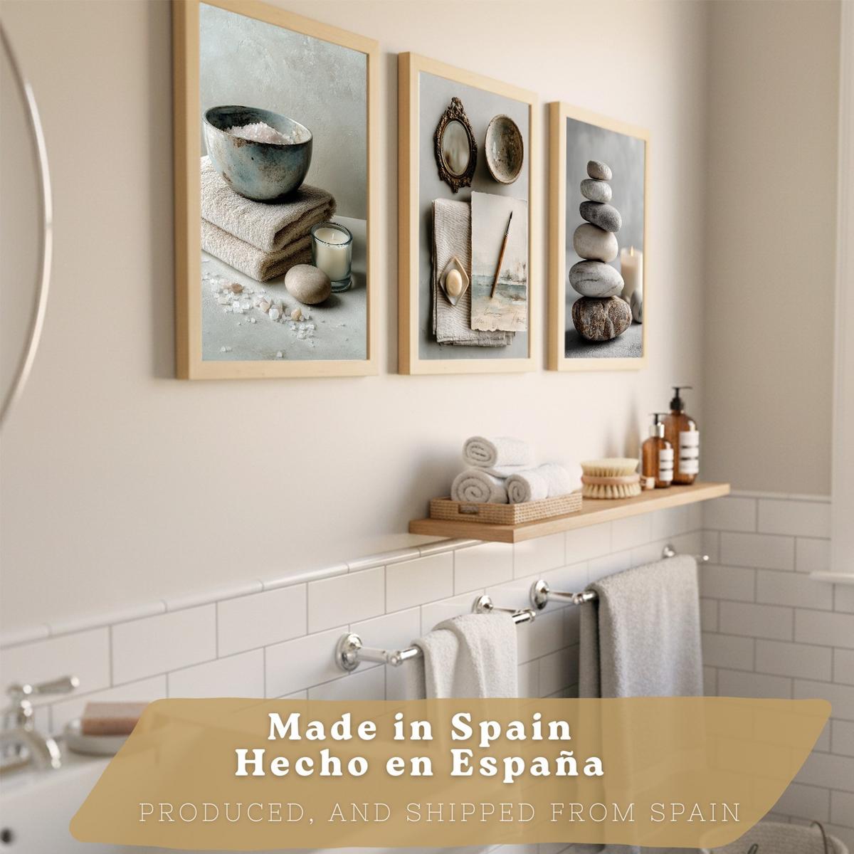 POSTER 3er-Set moderne Badezimmer-Wandposter, Entspannungsposter im Spa-Stil WC mit Steinen, Kerzen und Salzen, Zen-Dekoration Leichter Holzrahmen A4 - Beige, Papier (29.7/21/3cm) - Nacnic