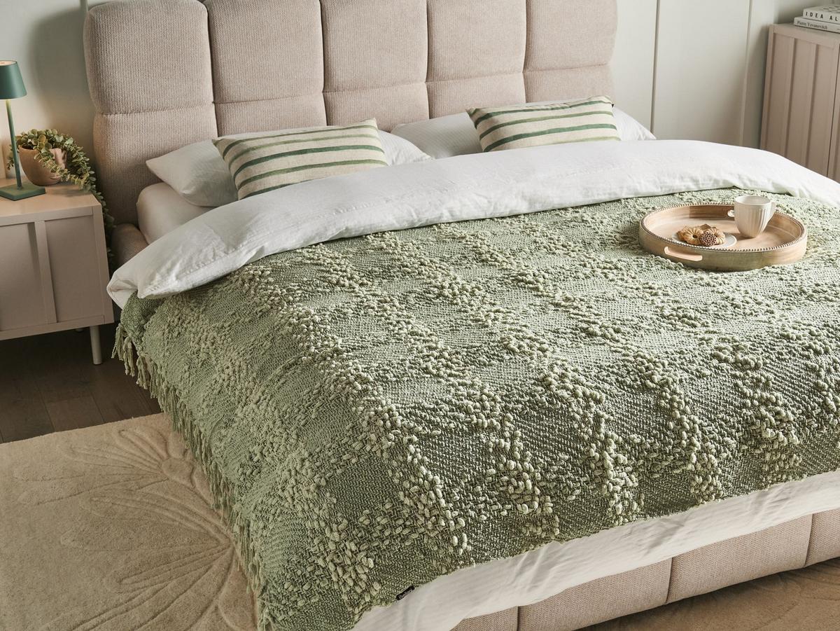 KUSCHELDECKE Stoff 150/200 cm Grün Vella - Grün, Textil (150/200cm) - Beliani