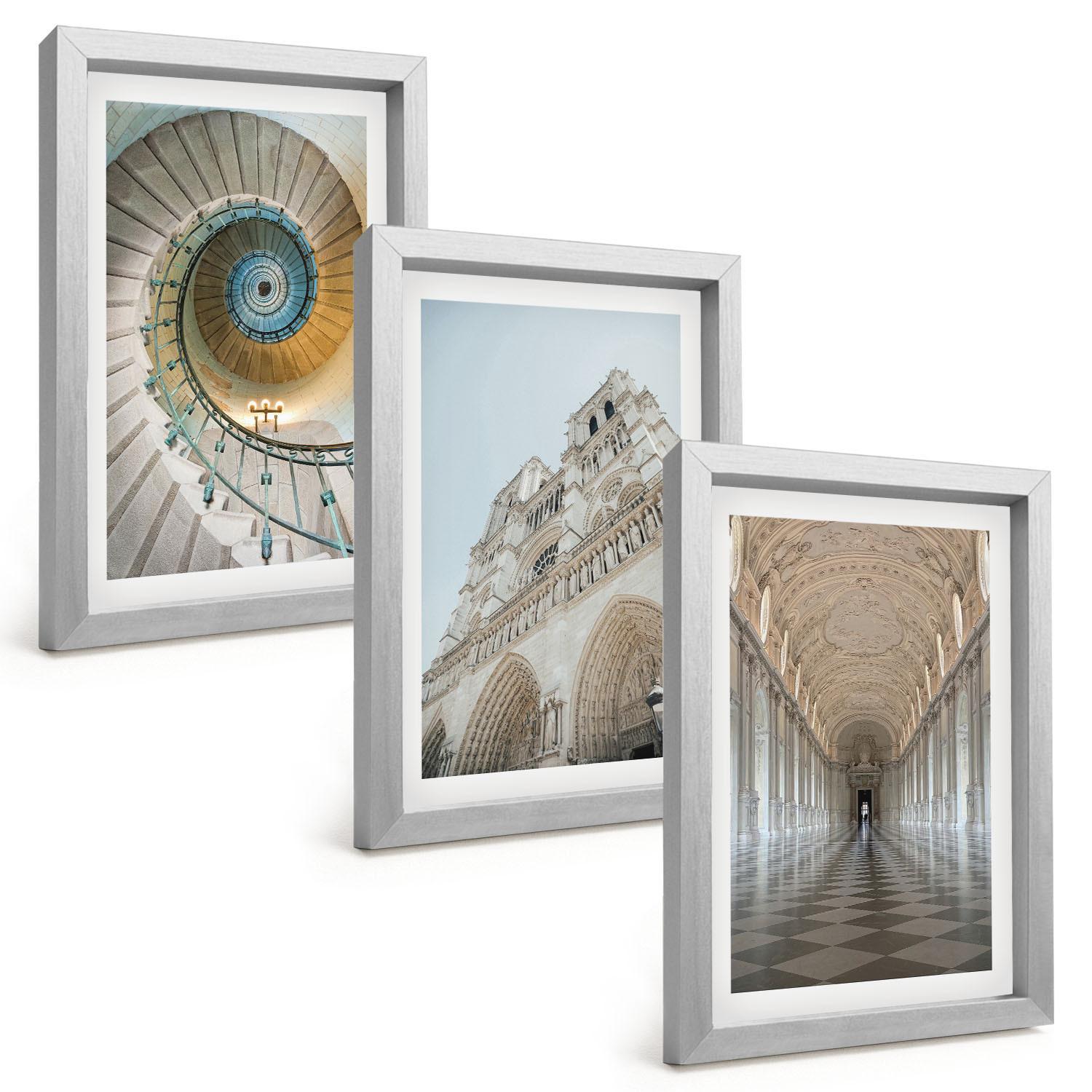 BILDER SET 3er Set - 20x30 cm Silberner Rahmen - Wendeltreppe der Kathedralenfassade - Silberfarben, Kunststoff (20/30cm) - TULUP