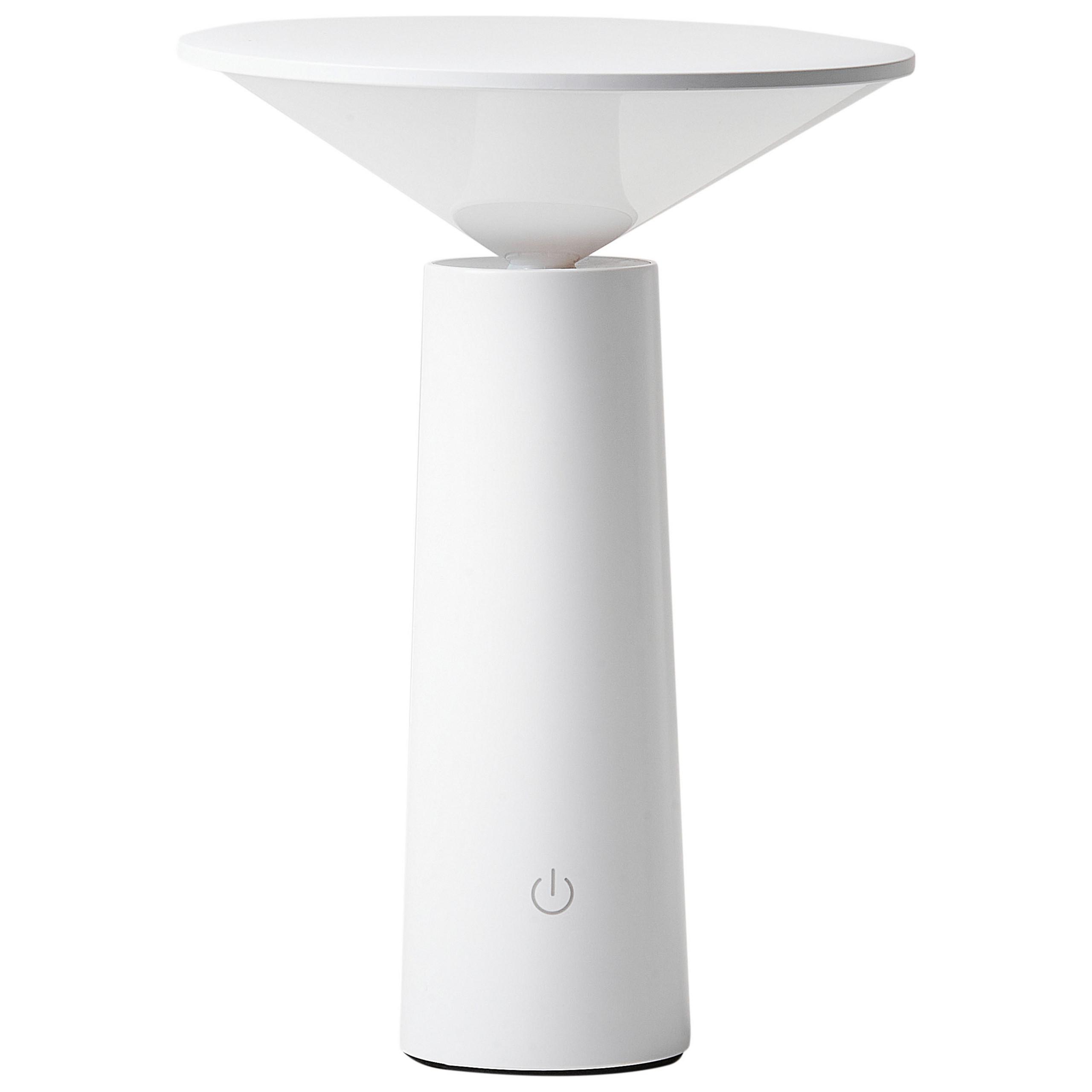 LED-TISCHLEUCHTE Weiß Levira - Weiß, Metall (14/14/19cm) - Beliani