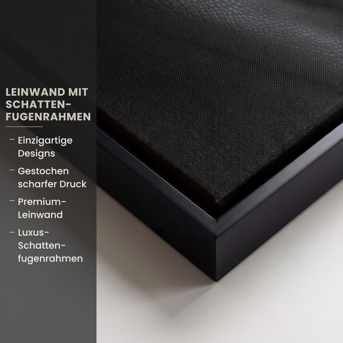 LEINWAND Bilder mit Rahmen - Frau - Gold - Porträt - Schwarz-Weiß - Luxus - 80x60 - Hellblau, Textil (80/60cm) - MuchoWow