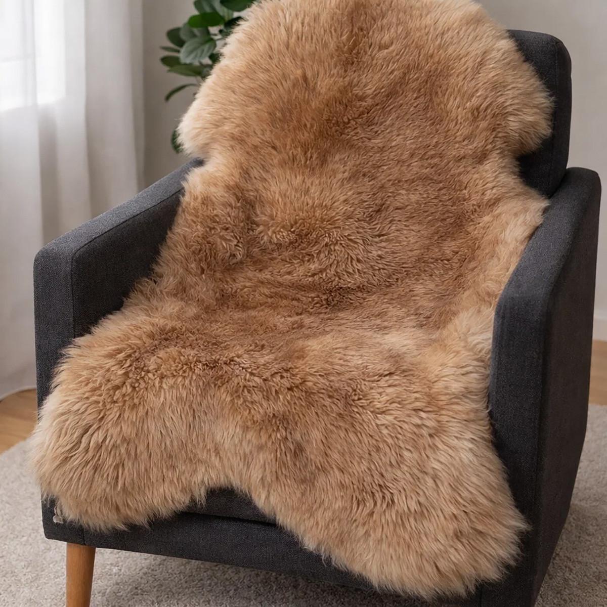 SCHAFFELL Premium Lammfell Natur ungeschoren weiche Wolle Beige dyed ca. 115 cm - Beige, Fell (65/115cm) - Provellus