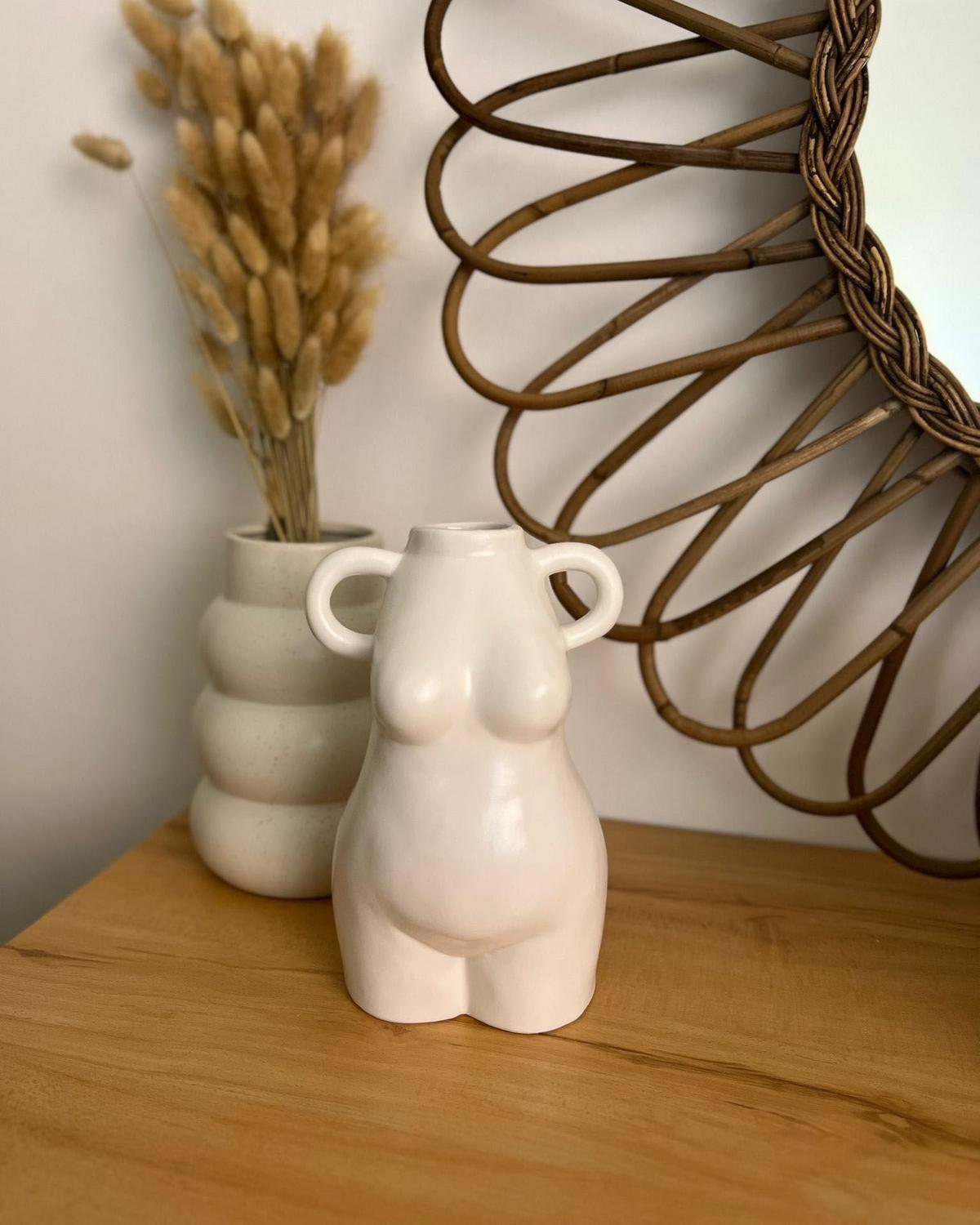 BLUMENVASE Porzellan weiß Aigio - Weiß, Keramik (25cm) - Beliani