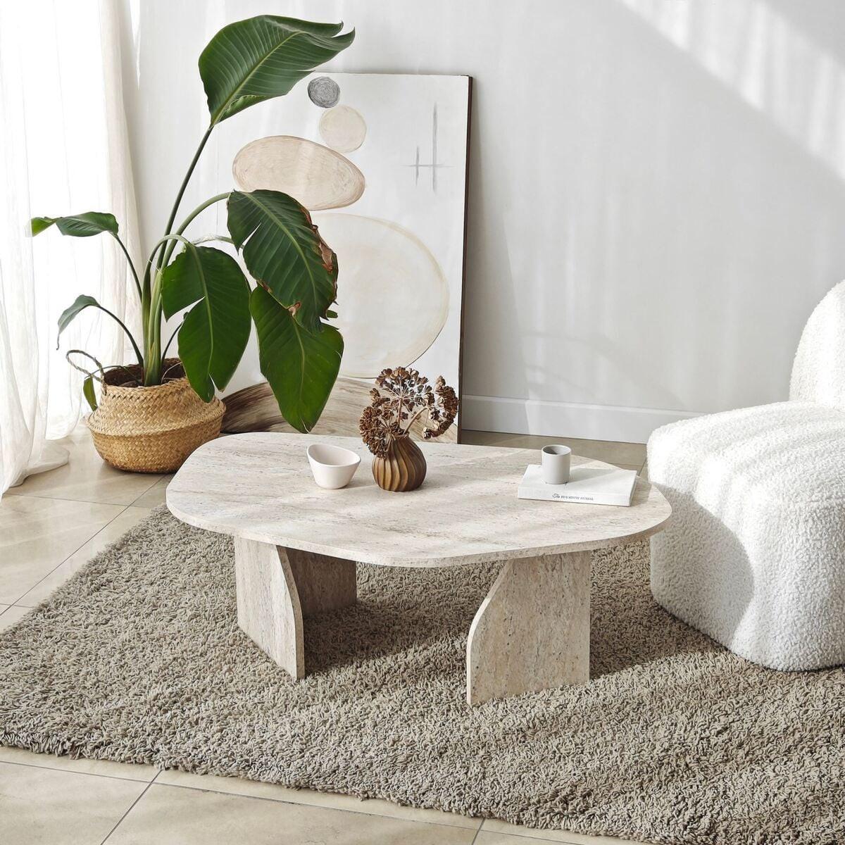 COUCHTISCH mit organisch geformter Tischplatte und breiten Beinen 100/60/35 cm - Beige, Holzwerkstoff (66/60/35cm) - Calicosy