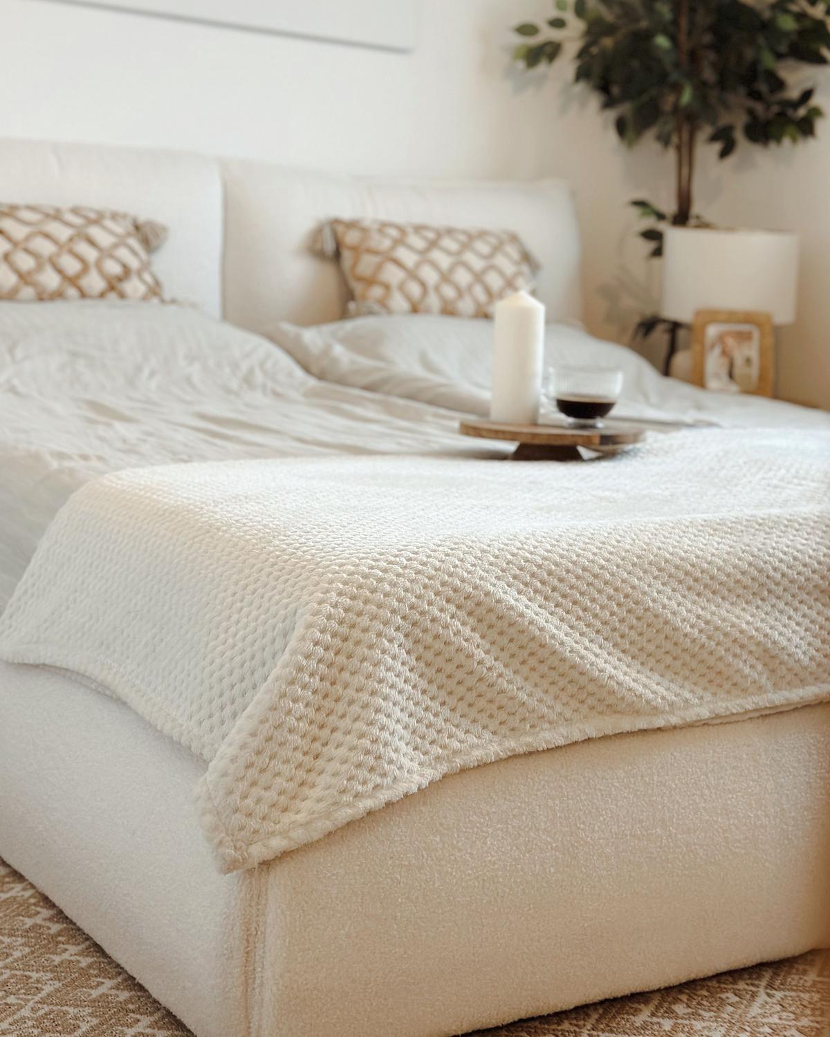 POLSTERBETT mit Lattenrost 180x200 cm Weiß Vinay - Weiß, Textil (180/200cm) - Beliani