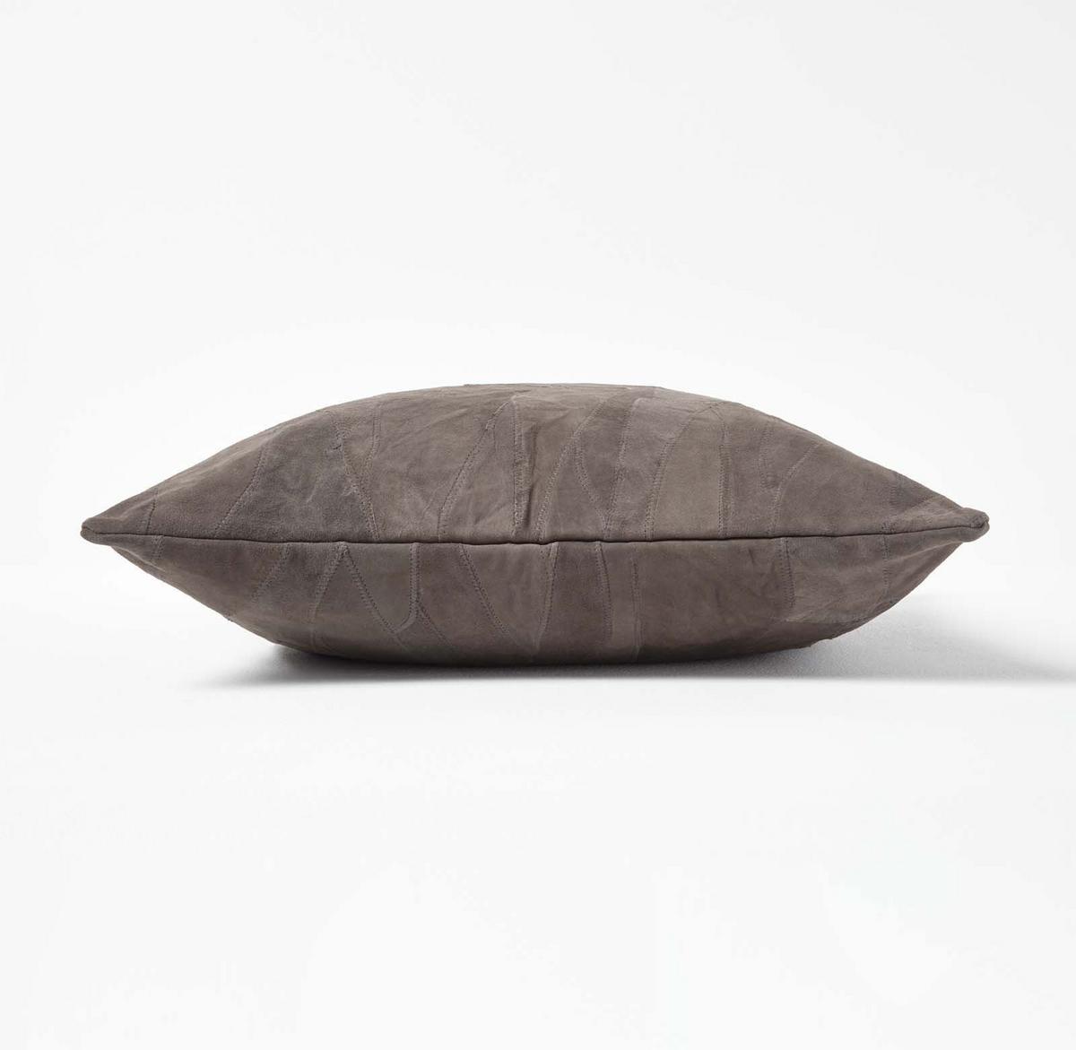 LEDERKISSEN Patchwork grau 45/45 cm - Grau, Leder/Textil (45/45cm) - Homescapes