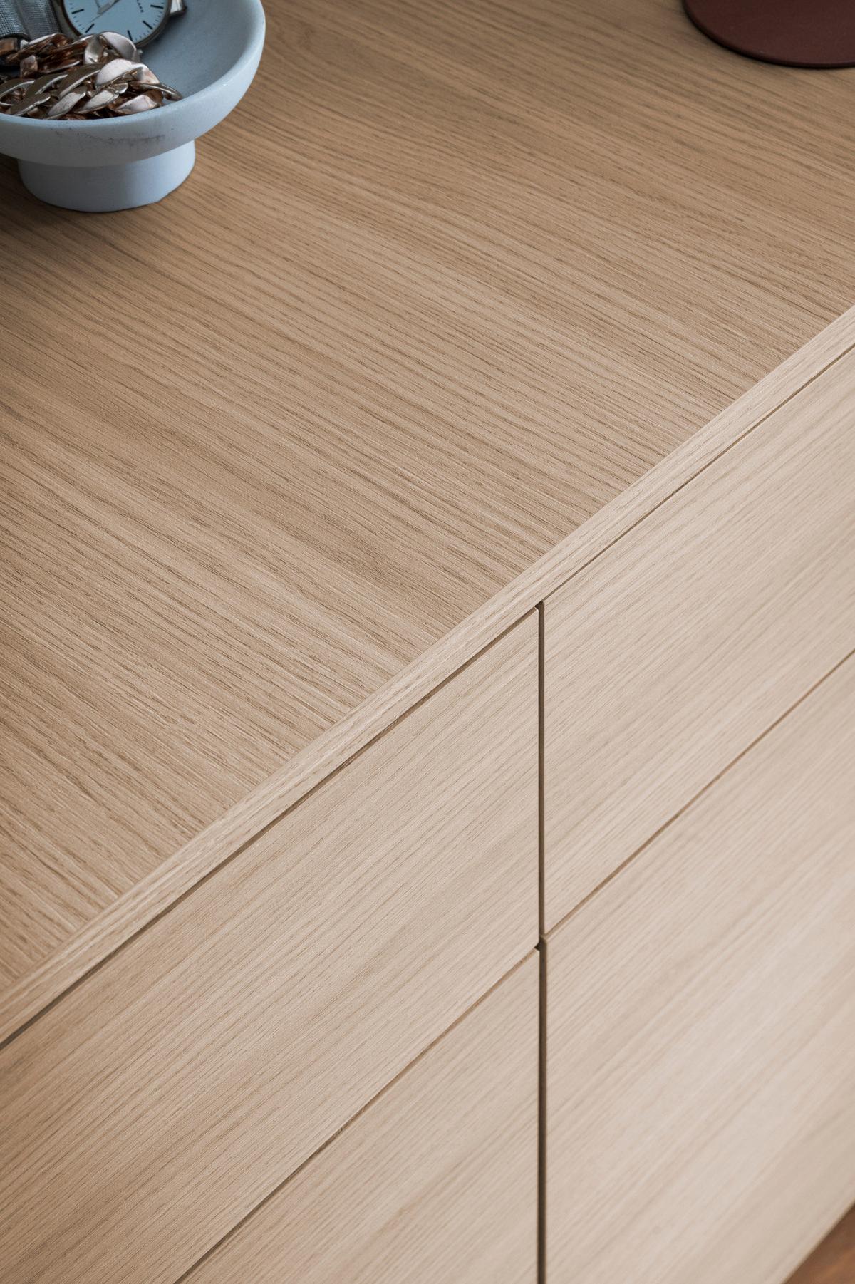 SIDEBOARD Eiche Natur, Kommode 180 x 84 cm mit 3-Türen und 3 Schubladen, Push-To-Open - Eichefarben/Naturfarben, Holz/Holzwerkstoff (180/84/39cm) - Furn.Design