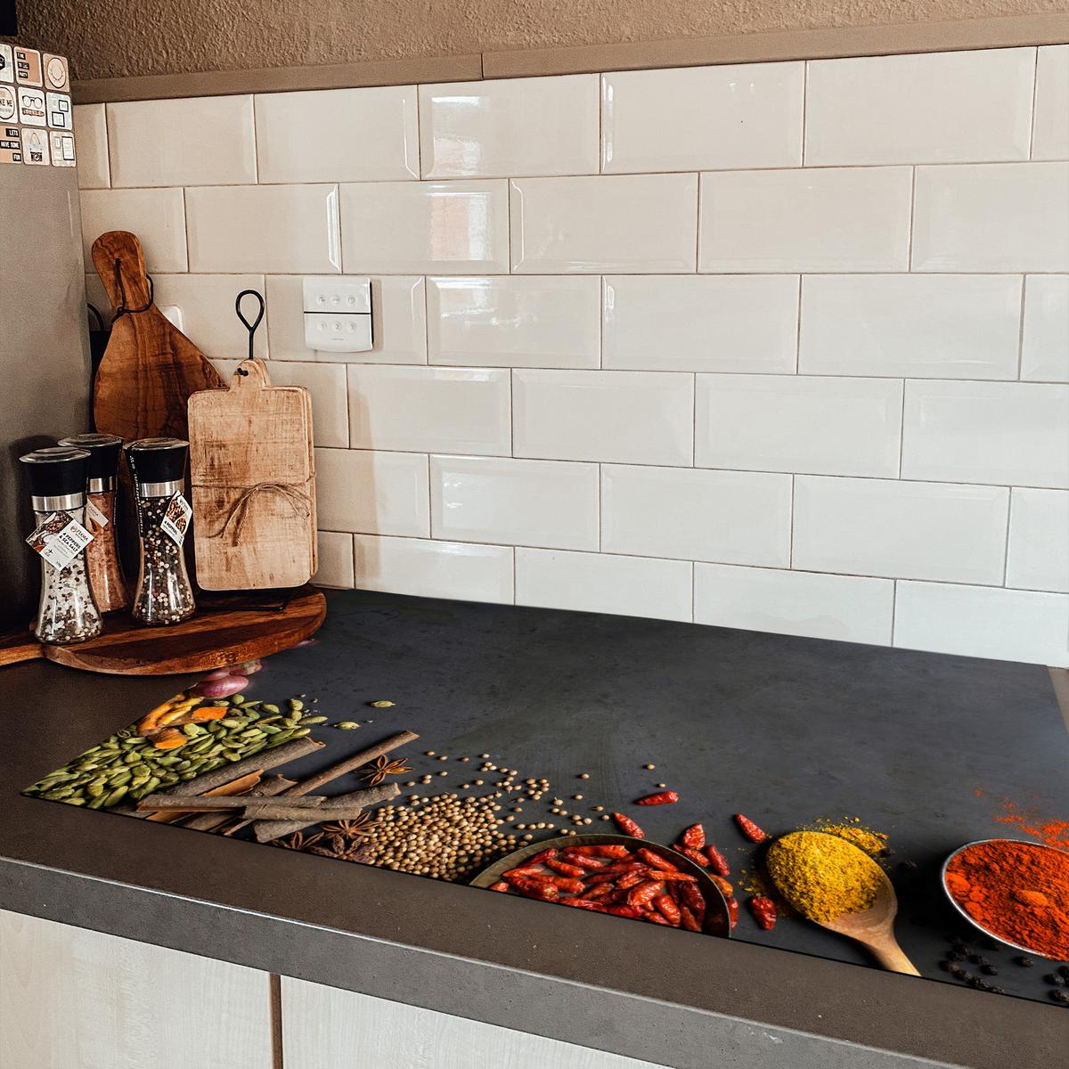 HERDABDECKPLATTE Kräuter - Lebensmittel - Gewürze - Schwarz - Paprika - Zimt Ceranfeldabdeckung 85x52 cm - Currygelb, Kunststoff (85/52/0.2cm) - MuchoWow