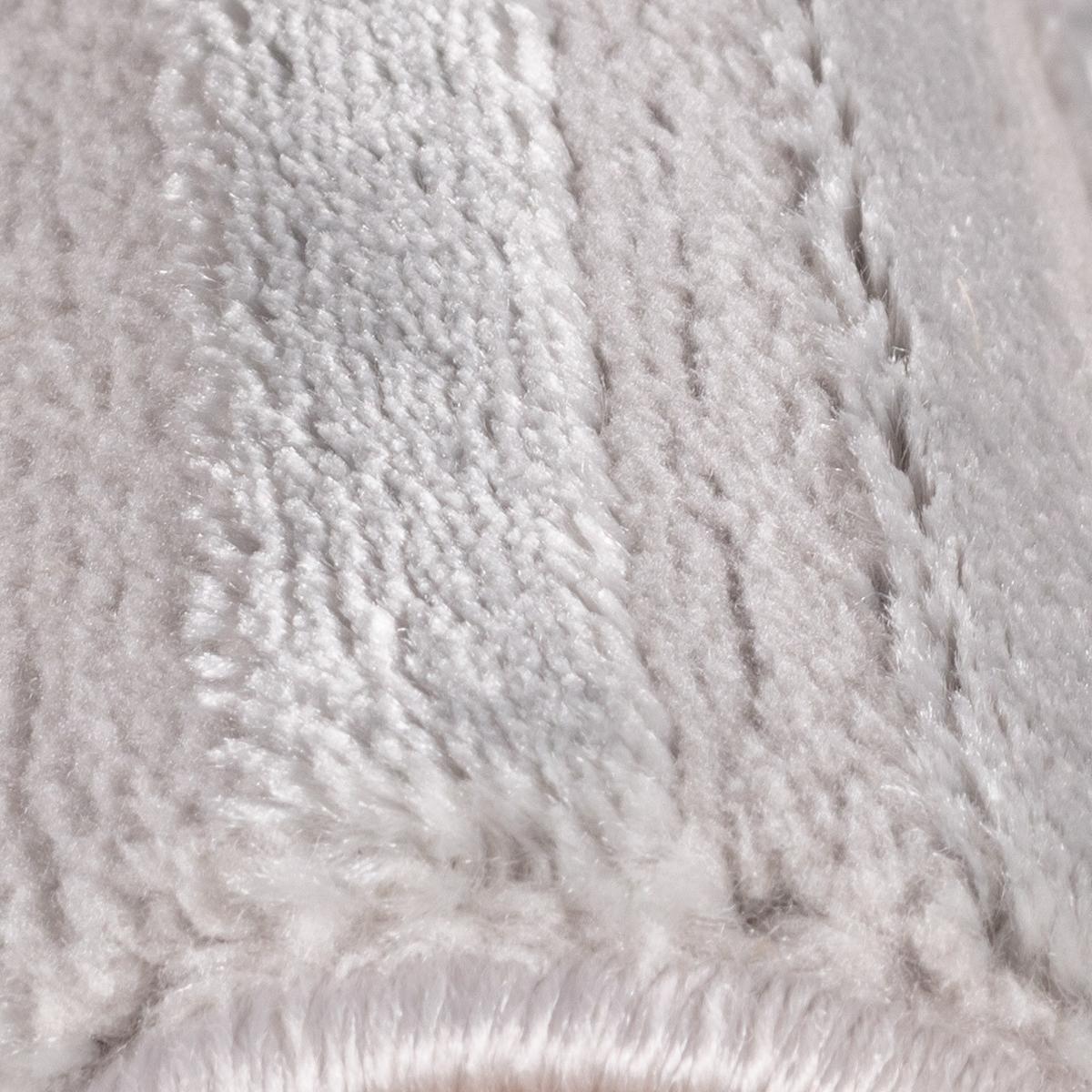 TEPPICH Kurzflor ILLER in Silber, mit 3D-Design, aus Jute, 140 x 200 cm - Silberfarben, Textil (200/140cm) - KADIMA DESIGN