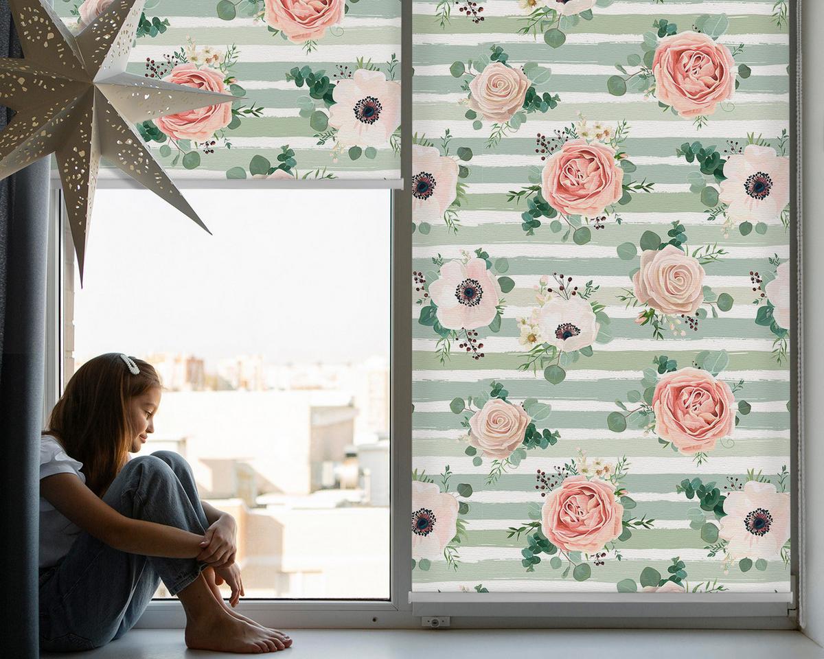 INNENROLLO - Fensterrollo - Rollo - 130x140 cm - Rosen auf grünen horizontalen Streifen - Grün, Kunststoff (130/140/0.5cm) - TULUP