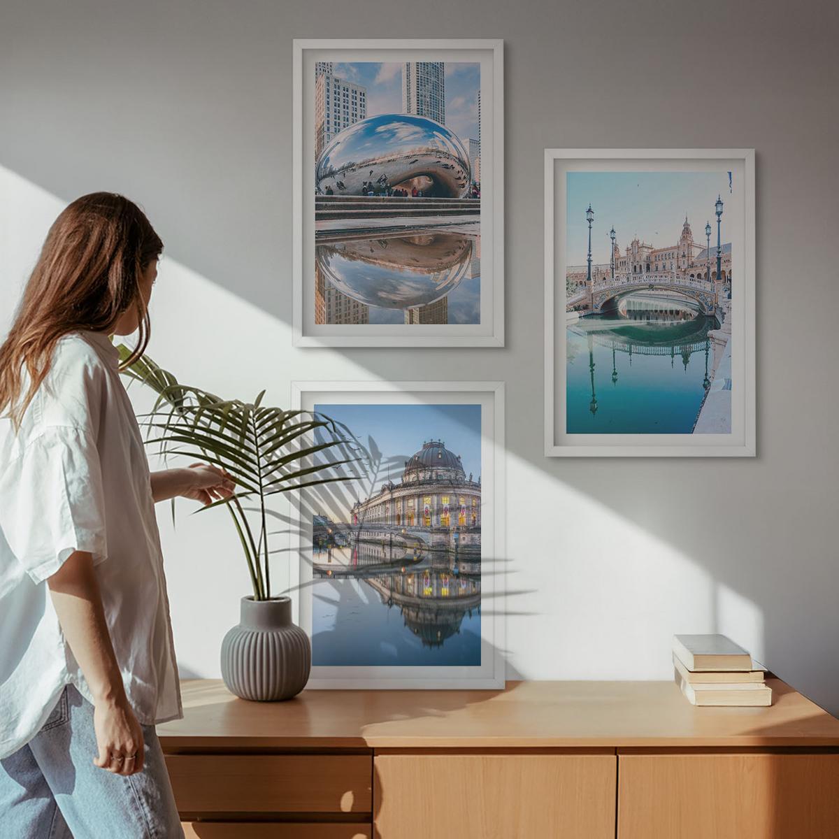 BILDER SET 3er Set - 40x60 cm Weißer Rahmen - Architektur von Städten am Wasser - Weiß, Kunststoff (40/60cm) - TULUP