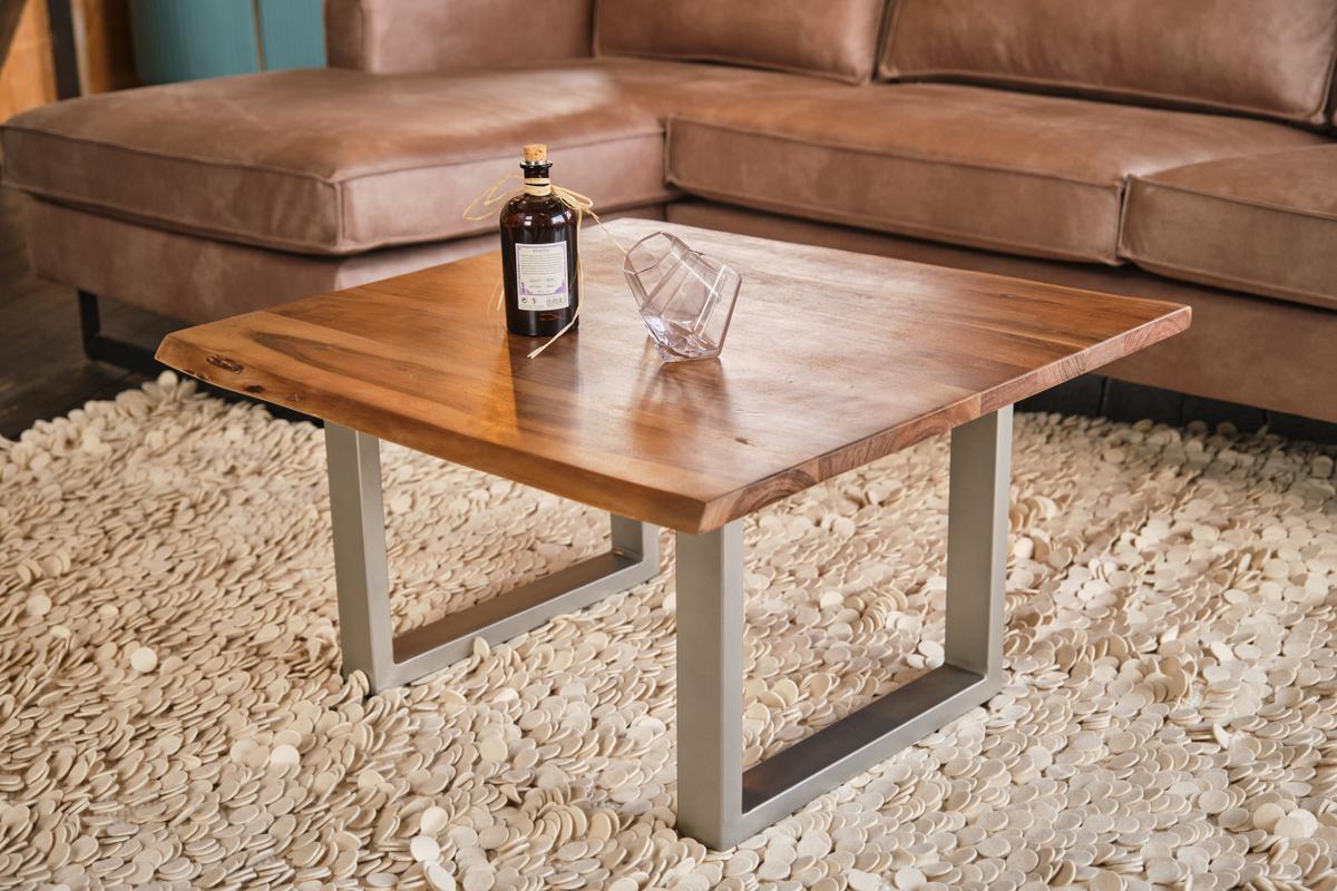 COUCHTISCH LORE Holz Akazie - Silberfarben/Zwetschgeholzfarben, Holz/Metall (80/80/42cm) - KAWOLA
