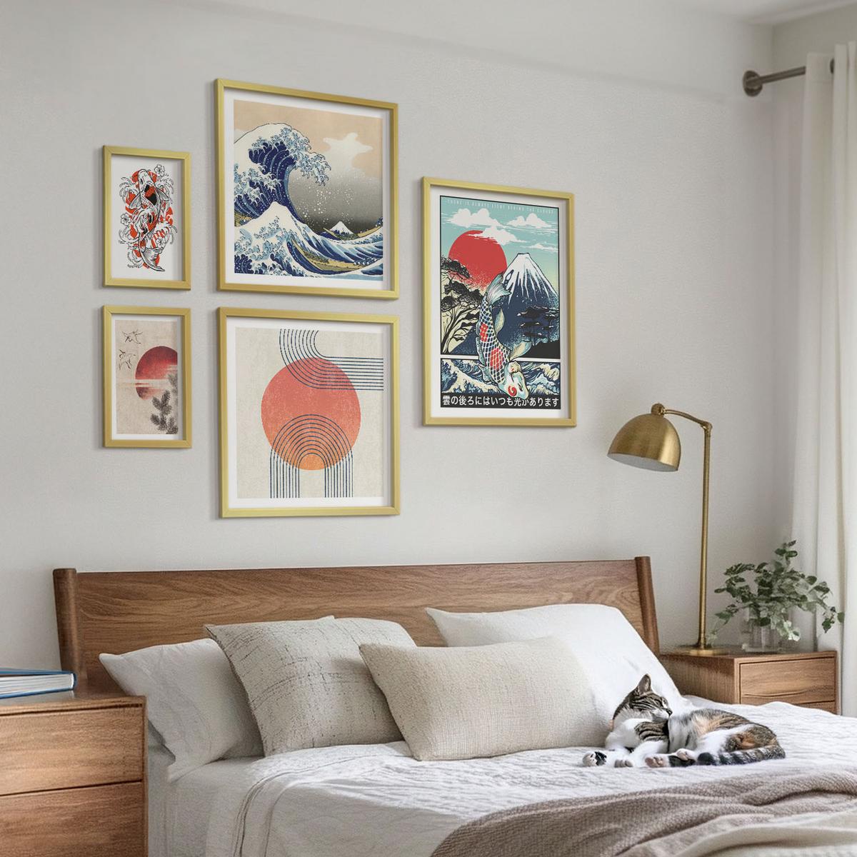 BILDER SET 5er Set - 50x50 cm & 20x30 cm & 40x60 cm Goldrahmen - Illustrationen von Fischbergen, die sich in Japan ausbreiten - Goldfarben, Kunststoff (40/60cm) - TULUP