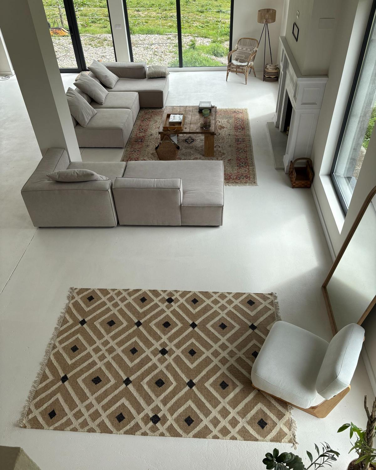 TEPPICH geflochten Beige 200/300 cm Esencik - Beige/Schwarz, Naturmaterialen (200/300cm) - Beliani