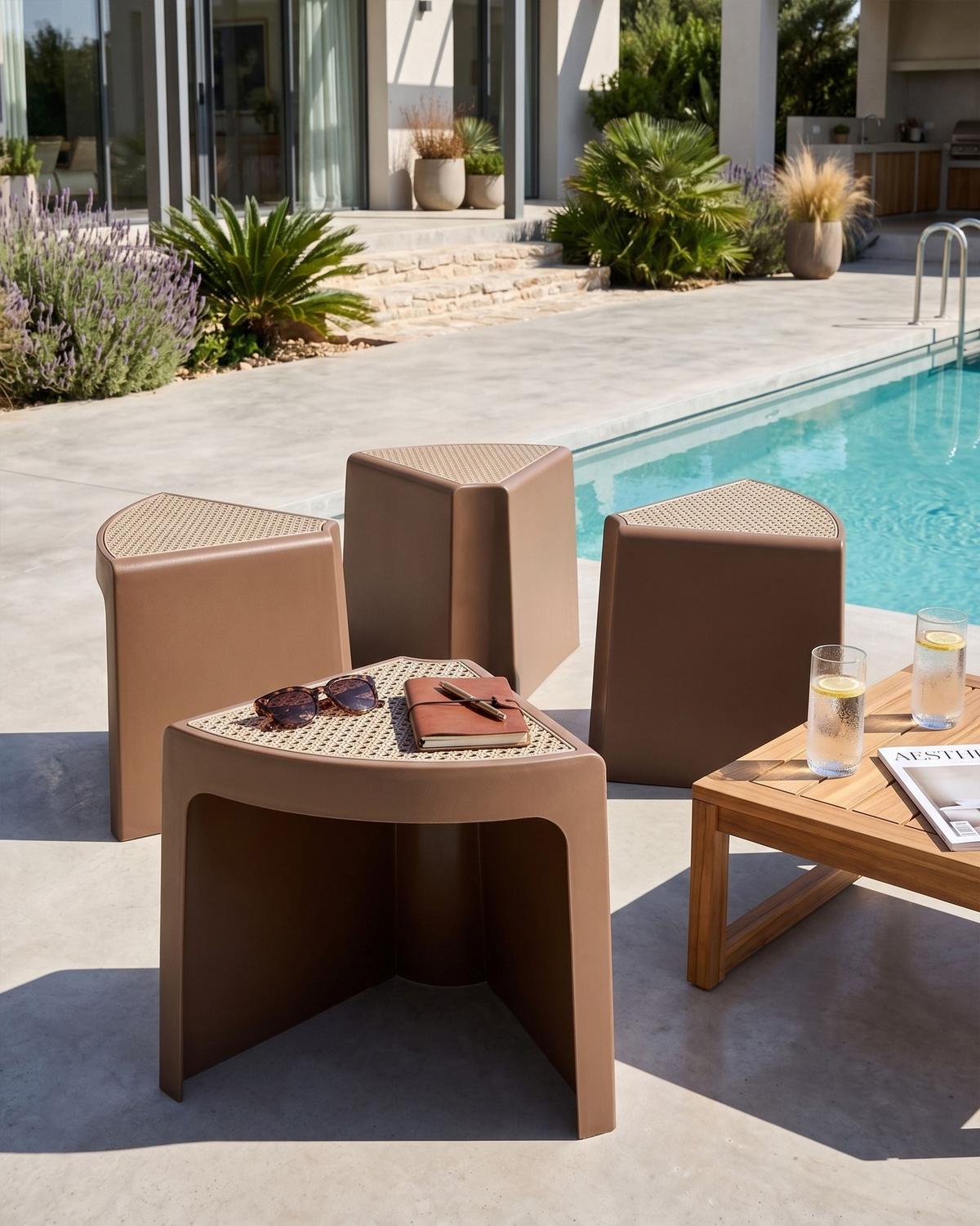 GARTENHOCKER 4er-Set Braun Evros - Braun, Kunststoff (43/45/35cm) - Beliani