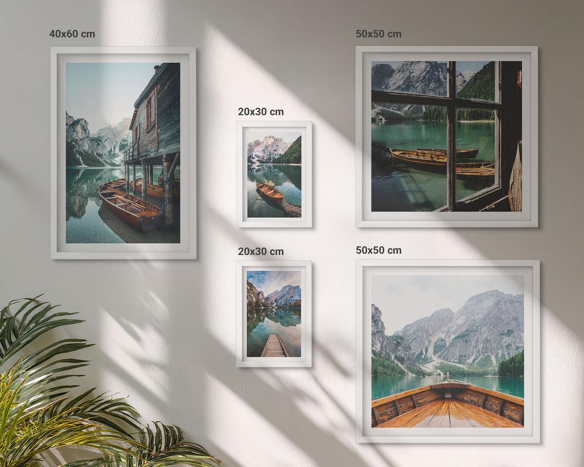 BILDER SET 5er Set - 50x50 cm & 20x30 cm & 40x60 cm Weißer Rahmen - Haus am Bergsee Łódź - Weiß, Kunststoff (40/60cm) - TULUP
