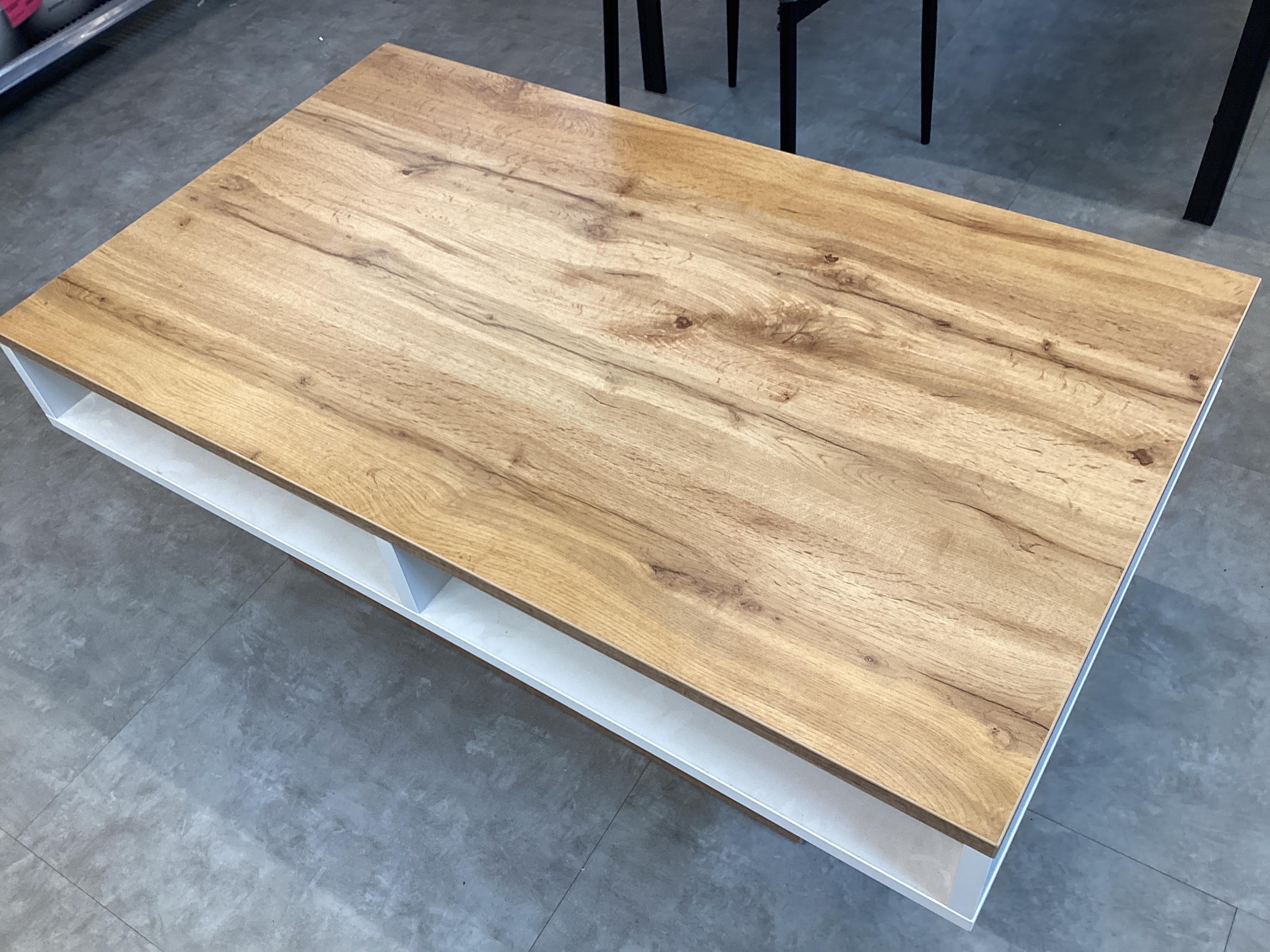 CSEPEL OUTLET DOHÁNYZÓASZTAL ALAMO