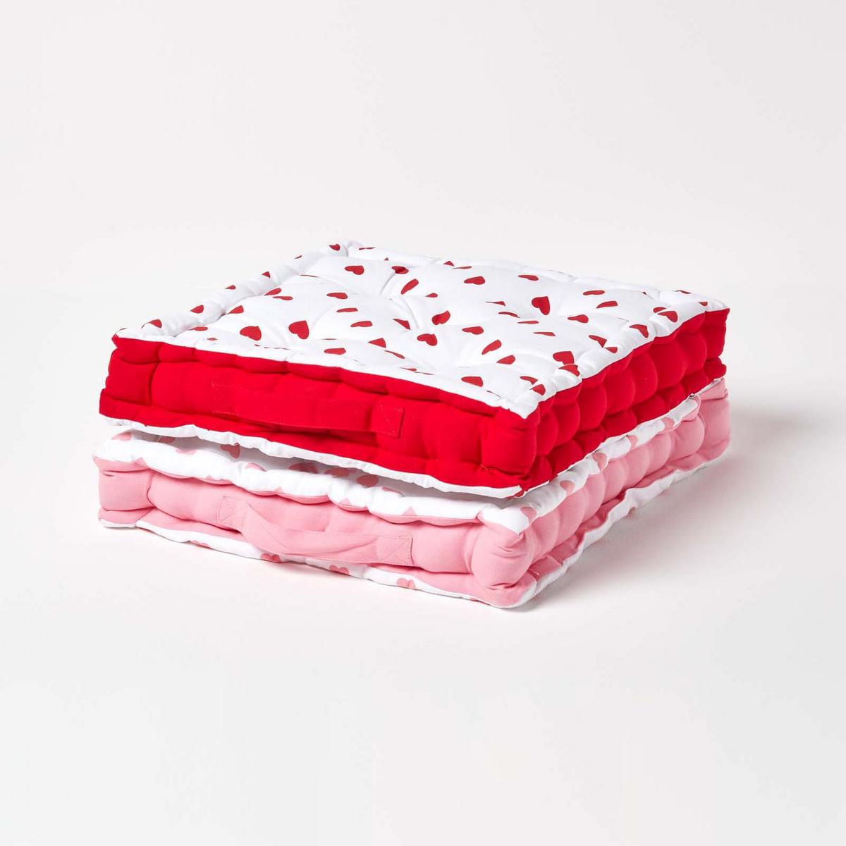 SITZKISSEN rot-weiß mit Herz-Muster 50/50/10 cm - Rot, Textil (50/50/10cm) - Homescapes