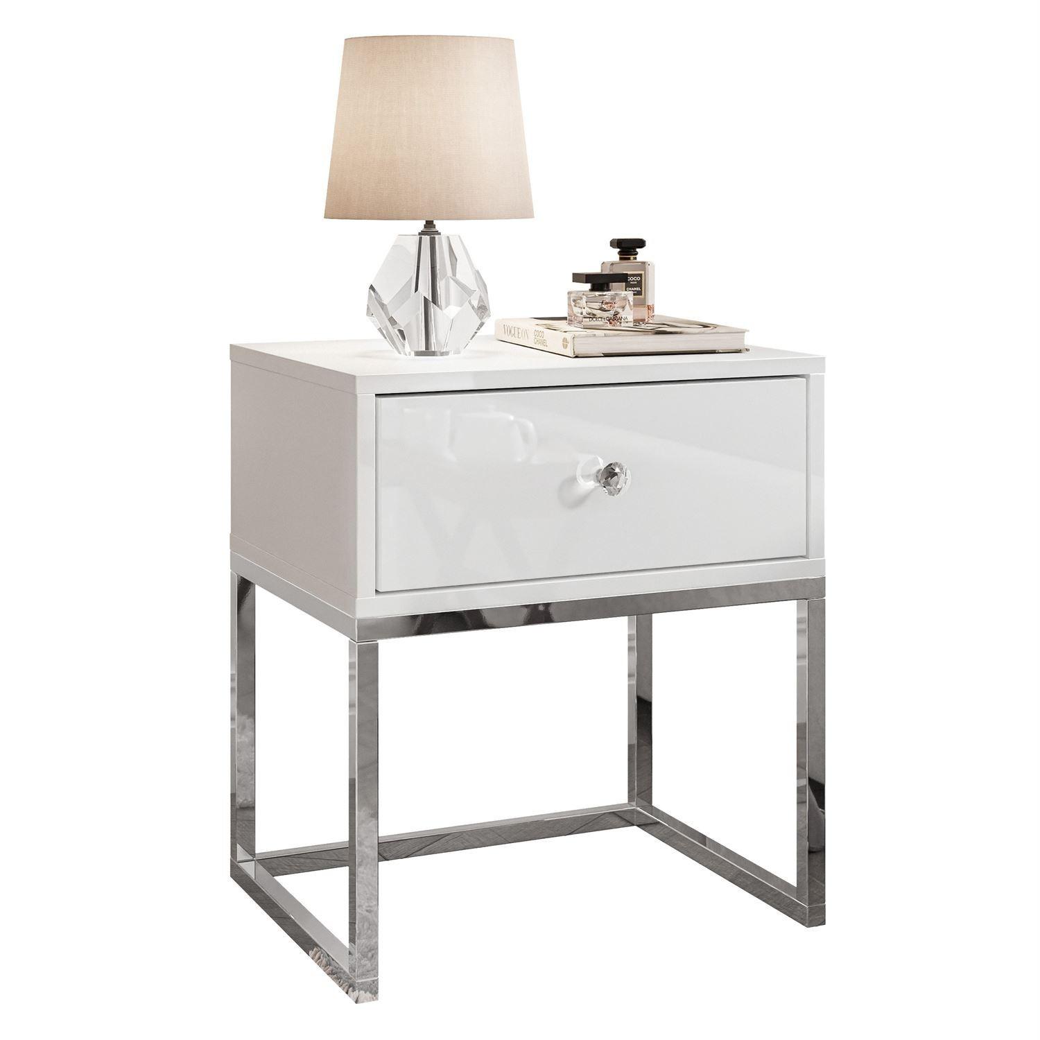 NACHTTISCH BLANCO GLAMOUR Weiß Hochglanz auf verchromtem Gestell Kristallgriff - Weiß Hochglanz/Silbereichenfarben, Holzwerkstoff (45/53/36.6cm) - Lookway