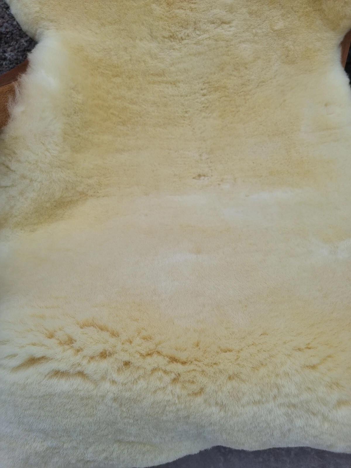 SCHAFFELL Premium Merino Lammfell Natur Medizinisch gegerbt geschoren ca. 105 cm - Gelb, Fell (55/105cm) - Provellus